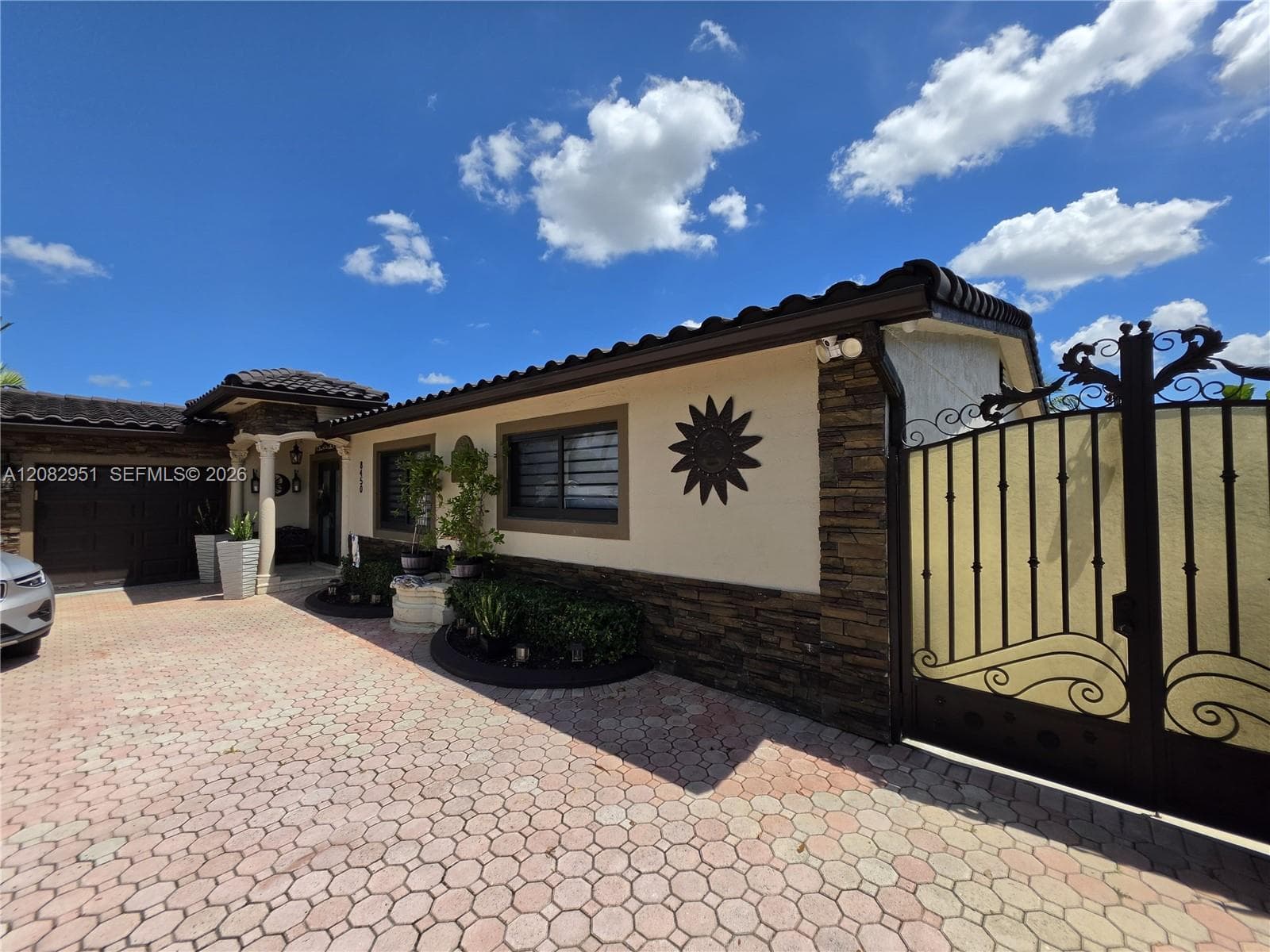 8450 NW 178th St, Hialeah, FL 33015 photo 5