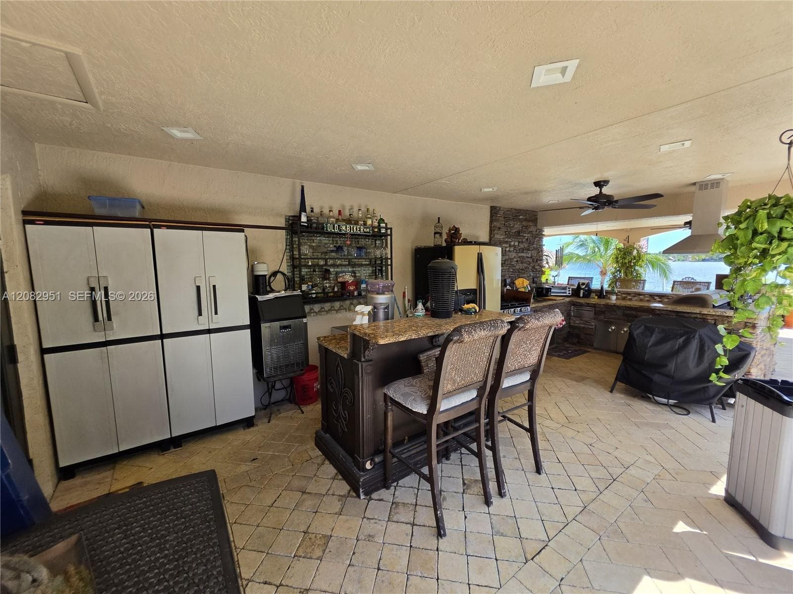 8450 NW 178th St, Hialeah, FL 33015 photo 10