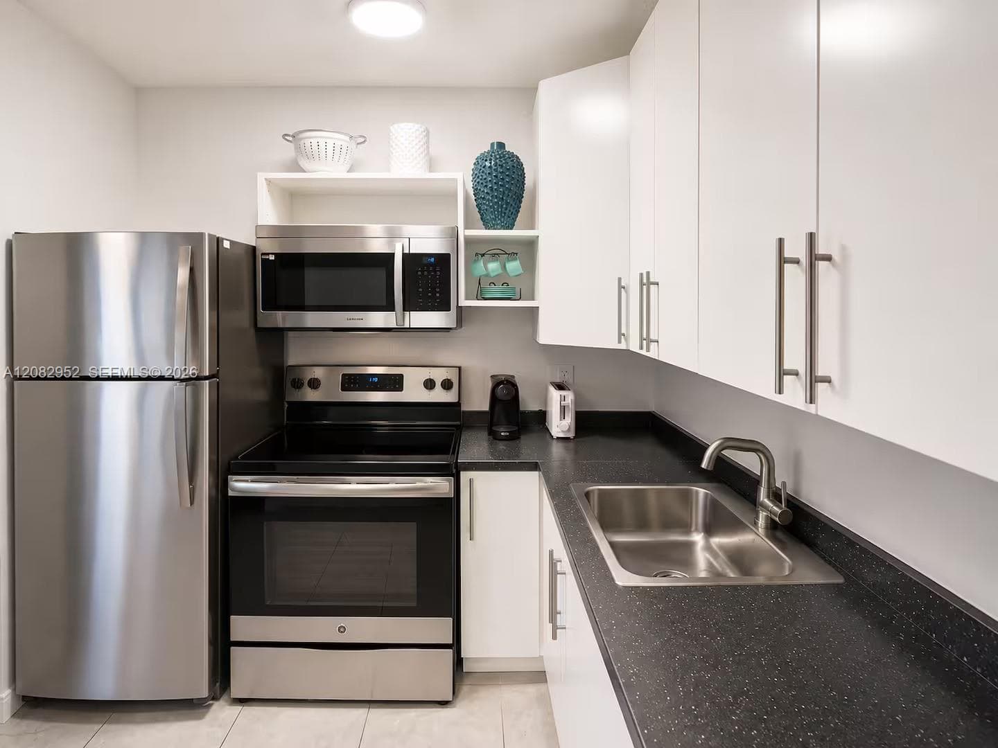 2900 N Ocean Blvd # 4, Fort Lauderdale, FL 33308 photo 4