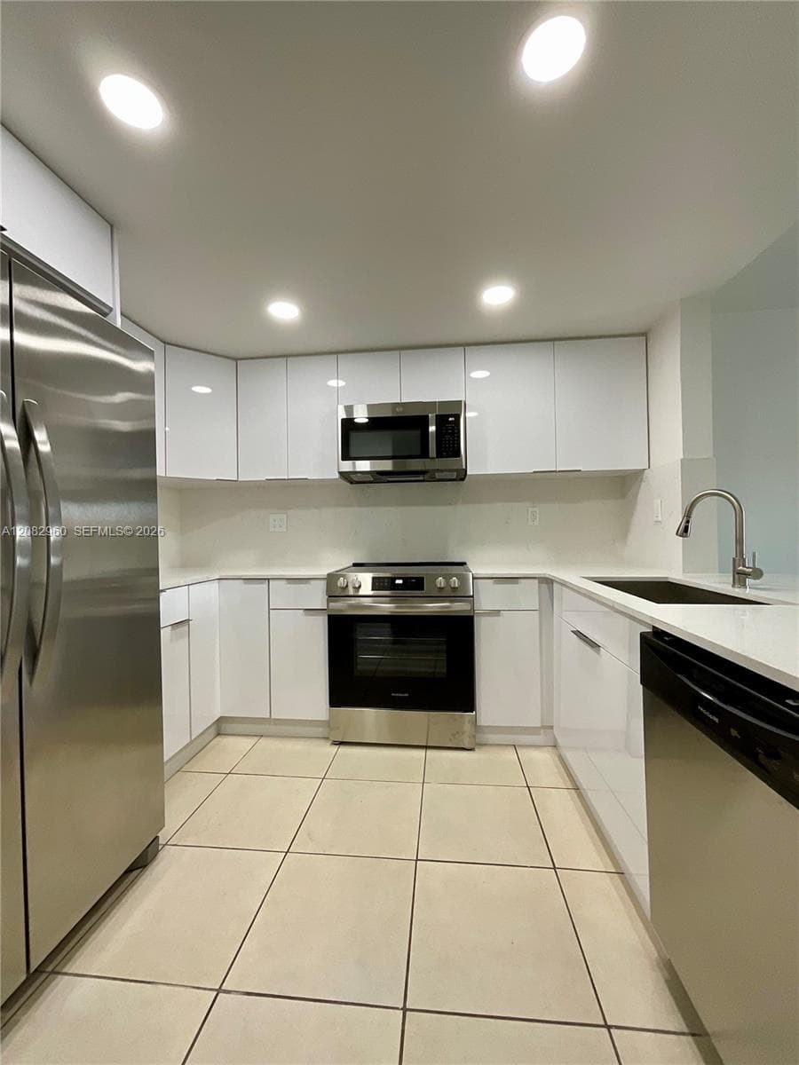 11235 SW 88th St # 107E, Miami, FL 33176 photo 3