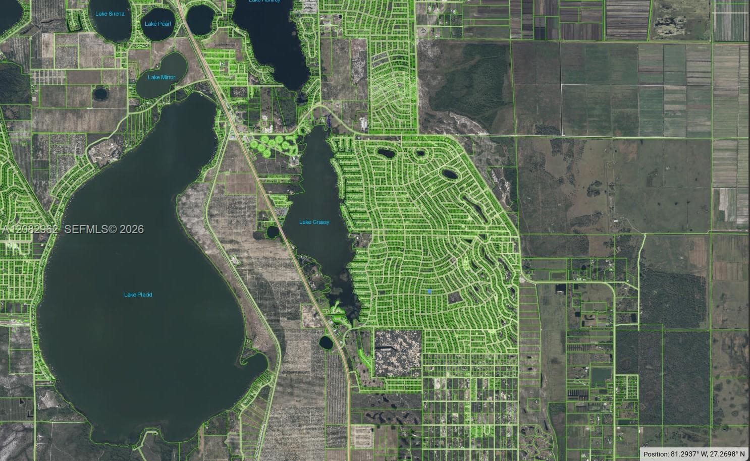 359 Paradise Ave, Lake Placid, FL 33852 photo 3