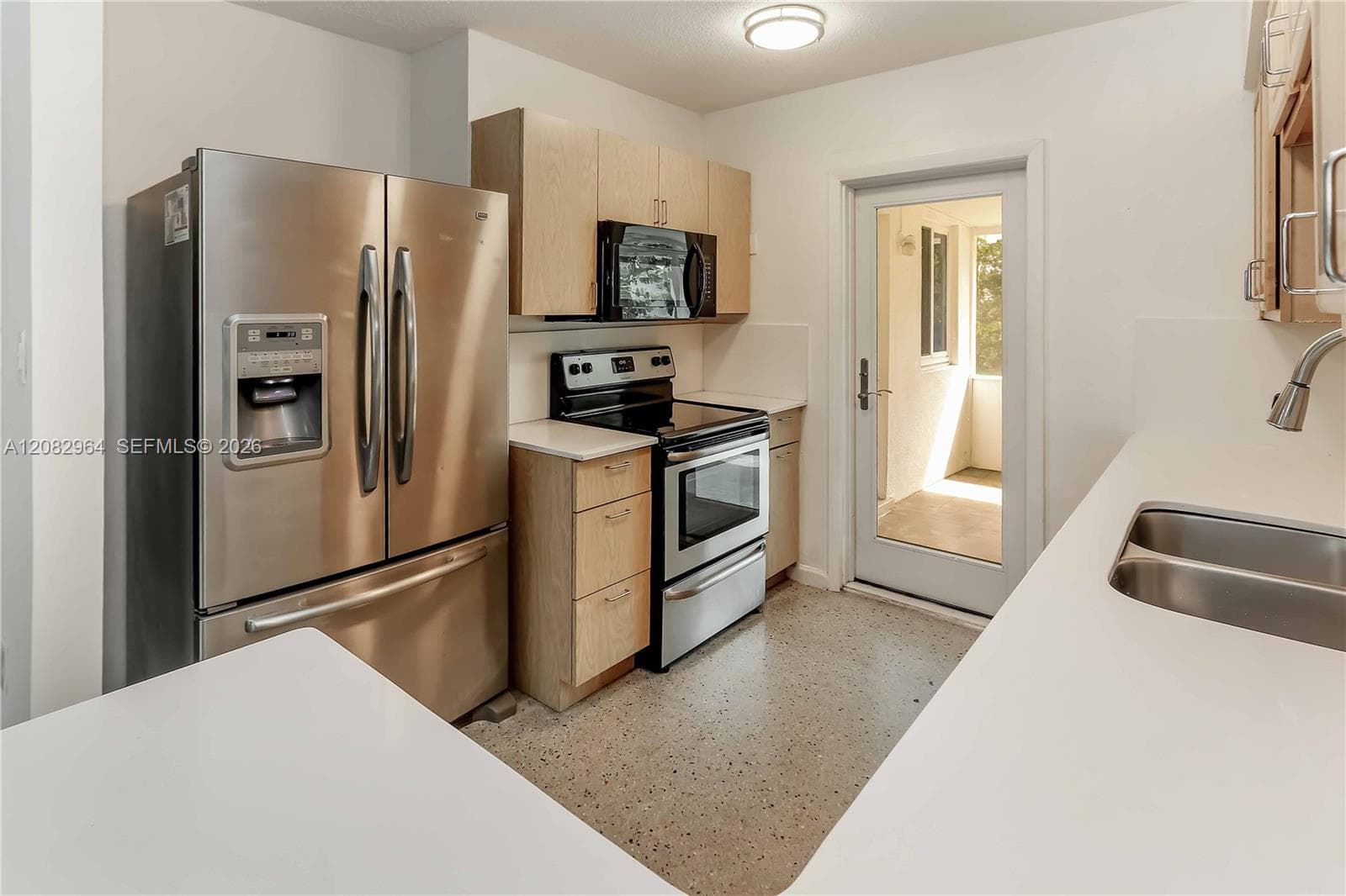 206 NE 5th Ave, Dania Beach, FL 33004 photo 4