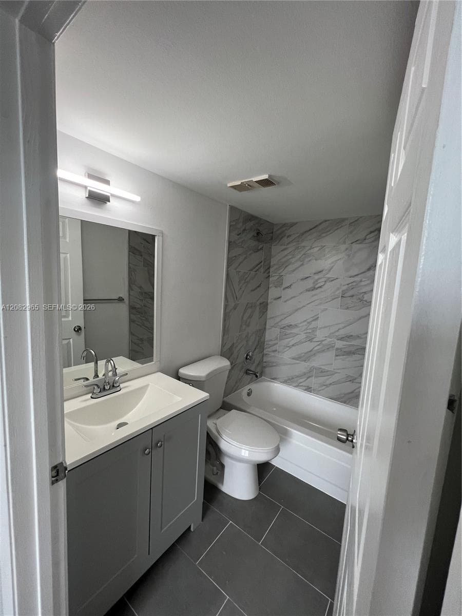 800 N Miami Ave # E-909, Miami, FL 33136 photo 8