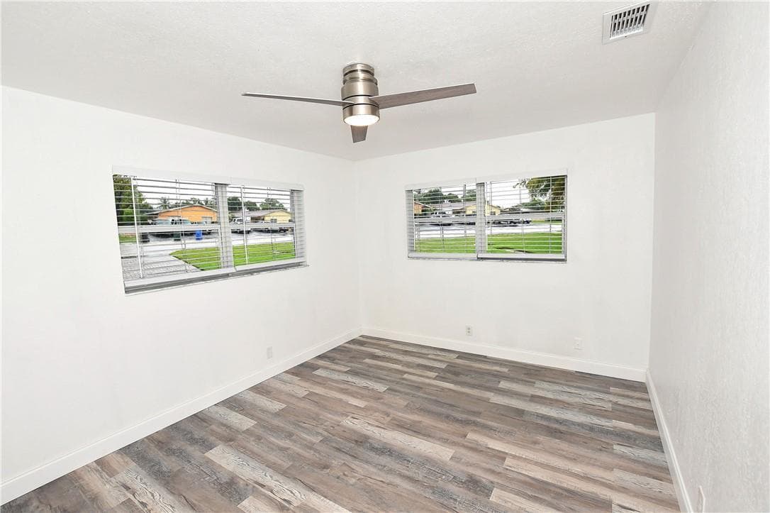 270 NW 43rd Street, Oakland Park, FL 33309 photo 10