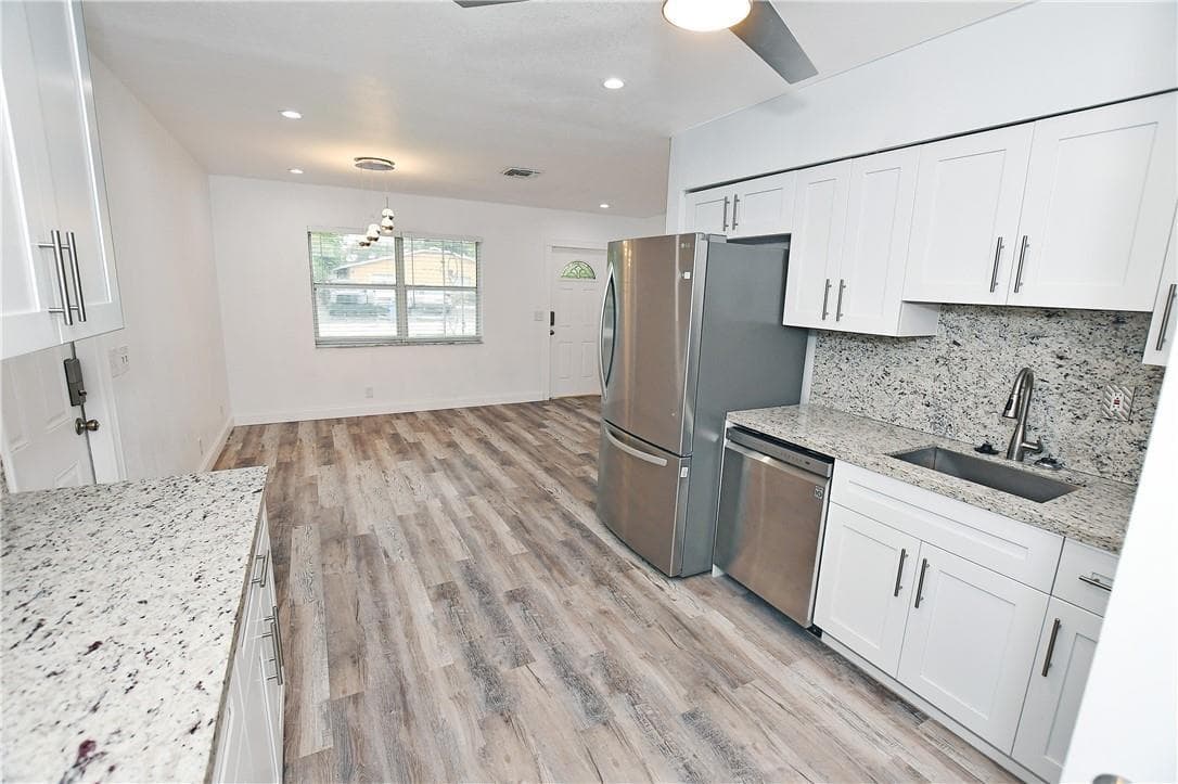 270 NW 43rd Street, Oakland Park, FL 33309 photo 4