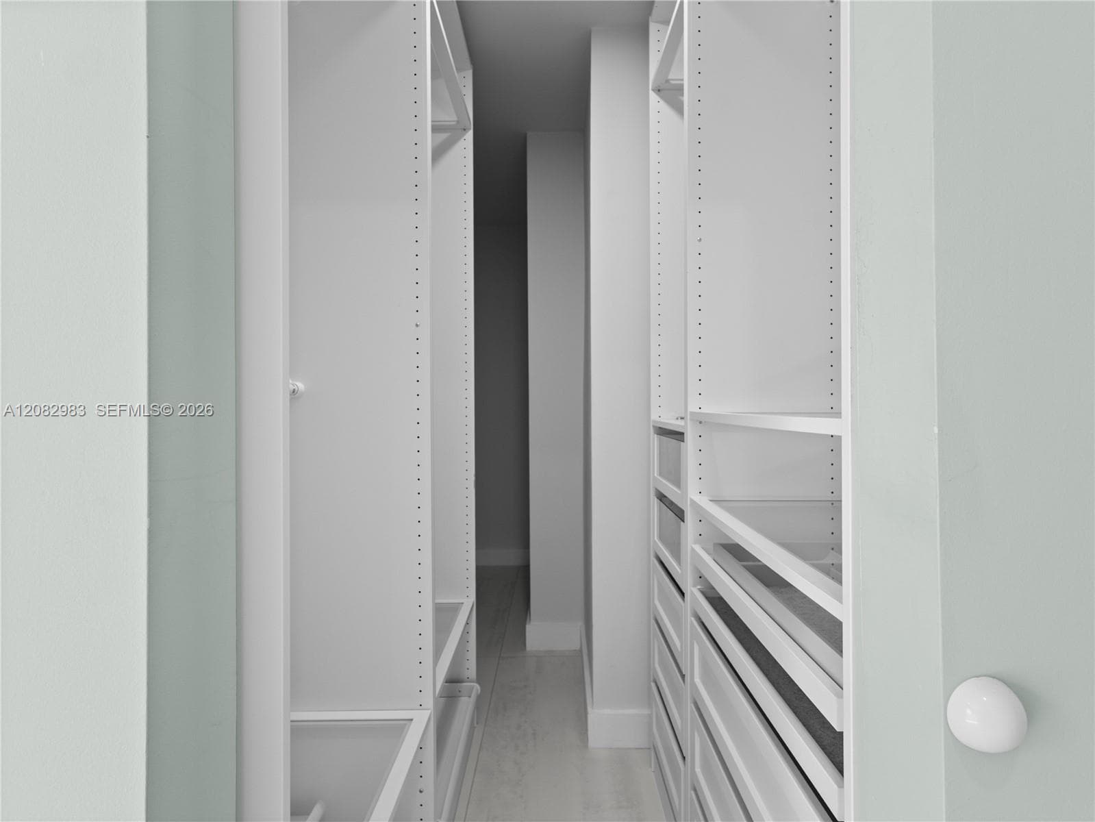 421 S 56th Ter, Hollywood, FL 33023 photo 13