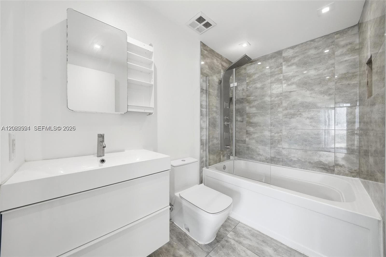 10 SW South River Dr # 804, Miami, FL 33130 photo 11