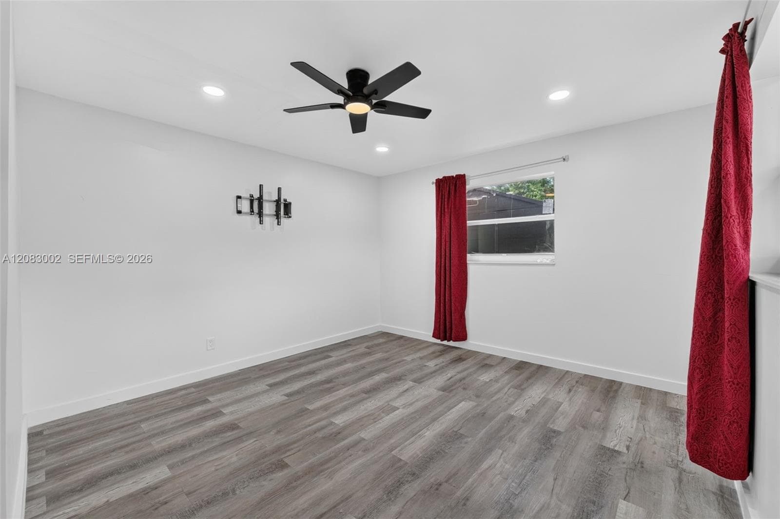 1664 SW 28th Ave, Fort Lauderdale, FL 33312 photo 10