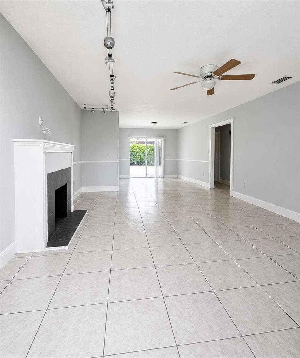 21441 Crozier Avenue, Boca Raton, FL 33428 photo 2