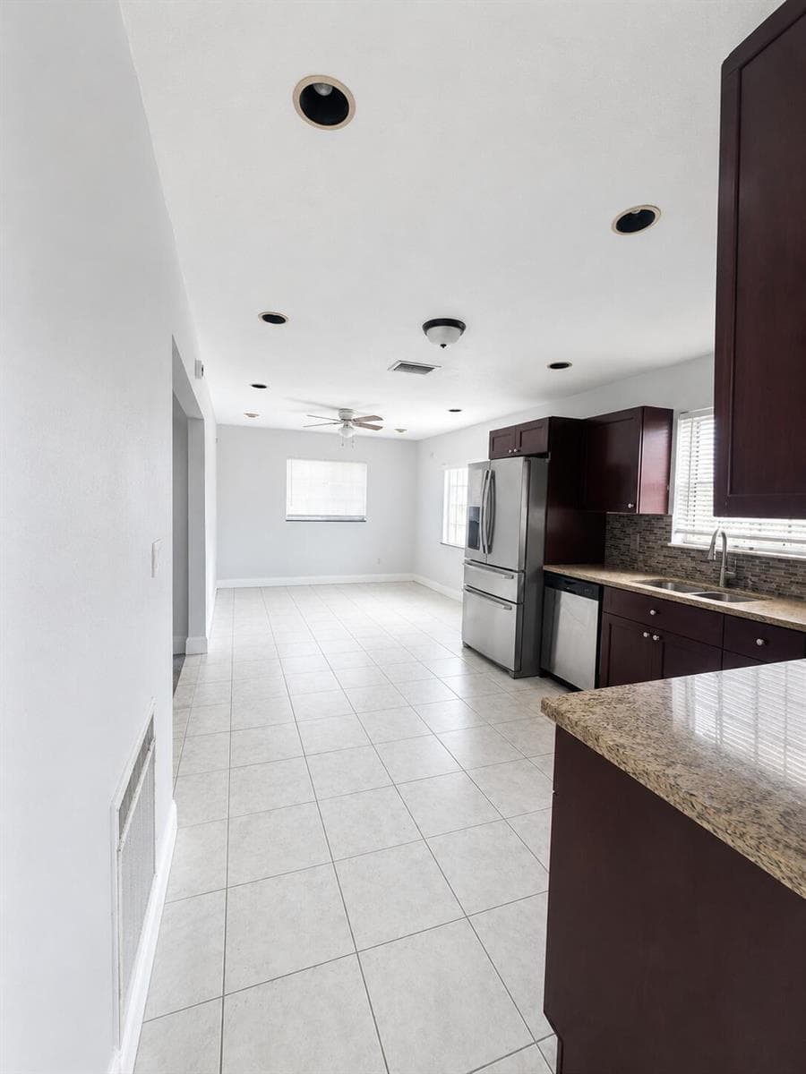 21441 Crozier Avenue, Boca Raton, FL 33428 photo 5
