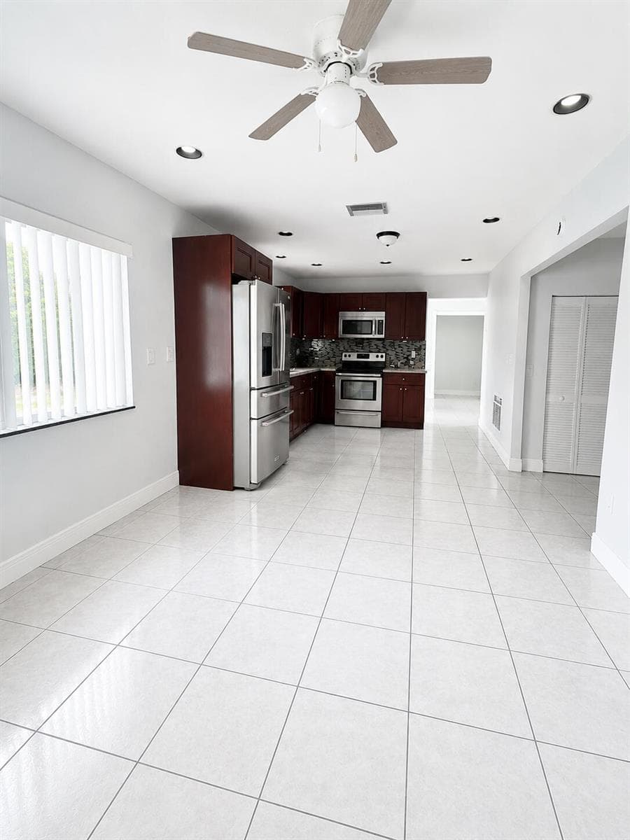 21441 Crozier Avenue, Boca Raton, FL 33428 photo 4