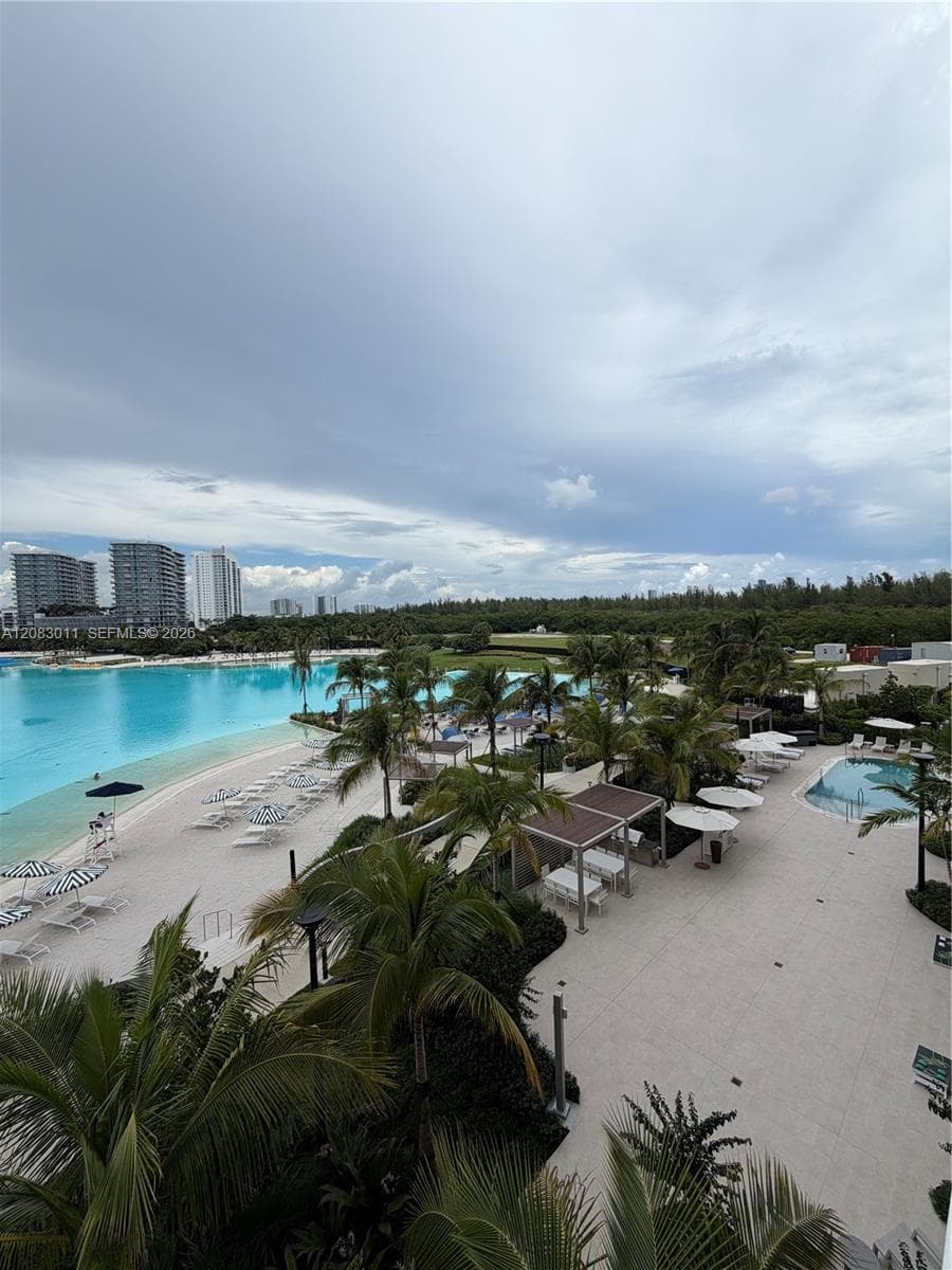 2411 Laguna Cir # 307, North Miami, FL 33181 photo 10