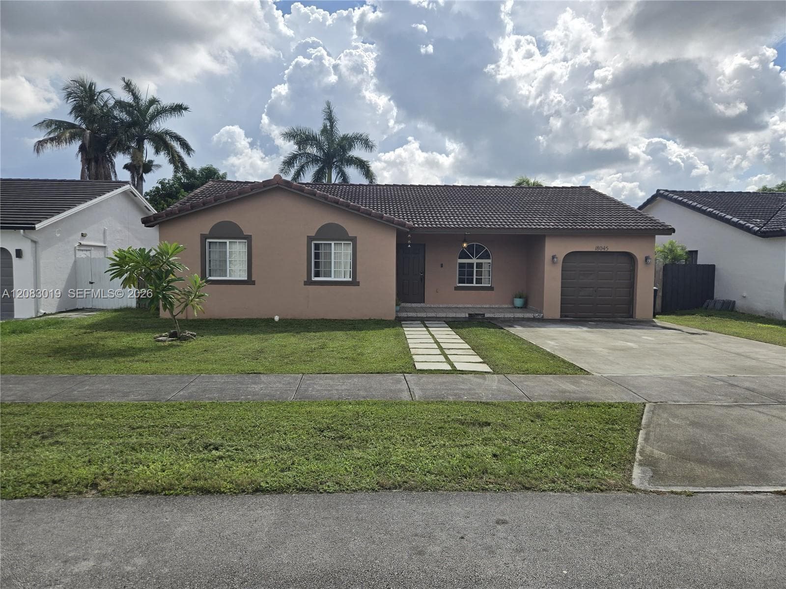 18045 SW 154th Pl, Miami, FL 33187 photo 11