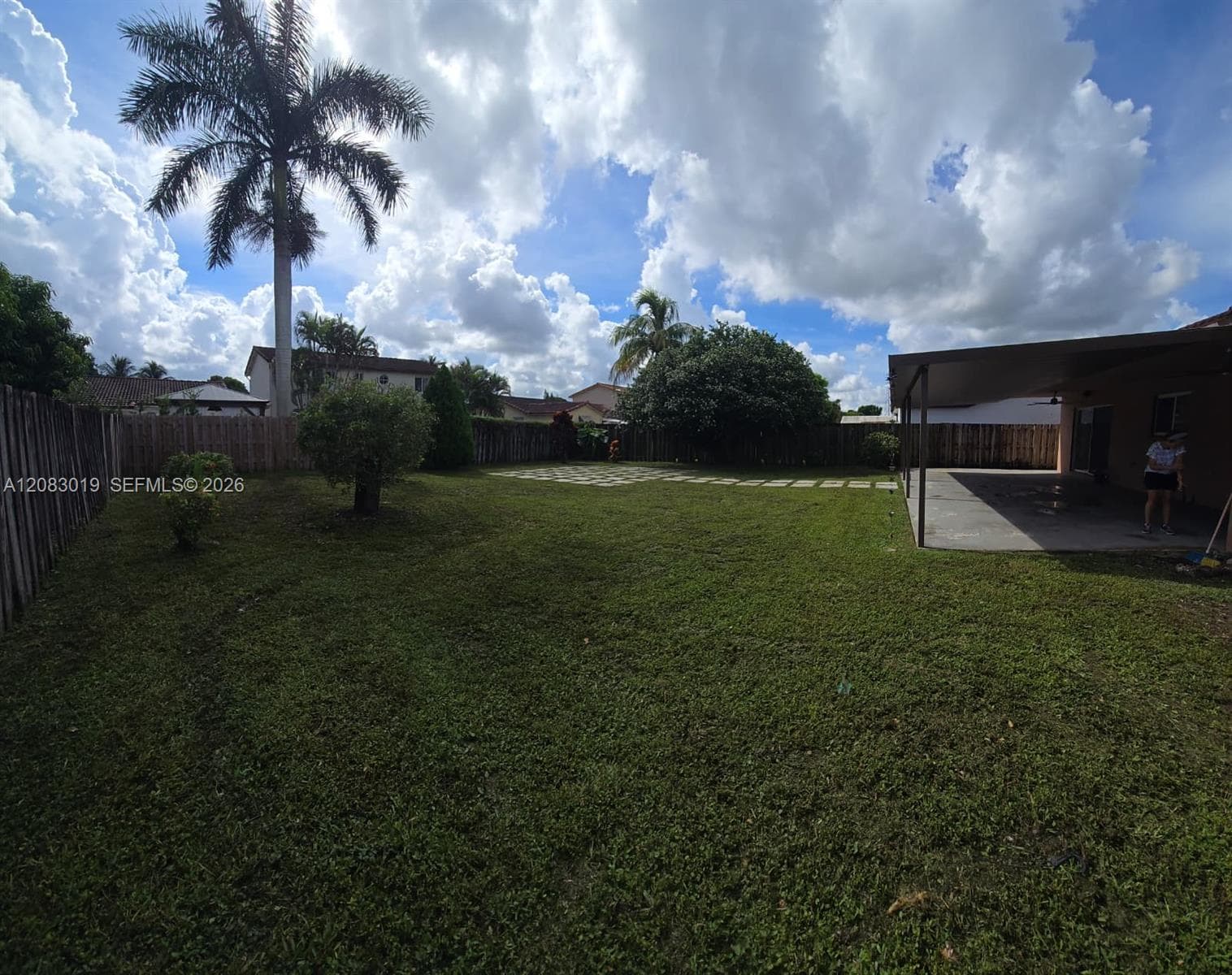 18045 SW 154th Pl, Miami, FL 33187 photo 4