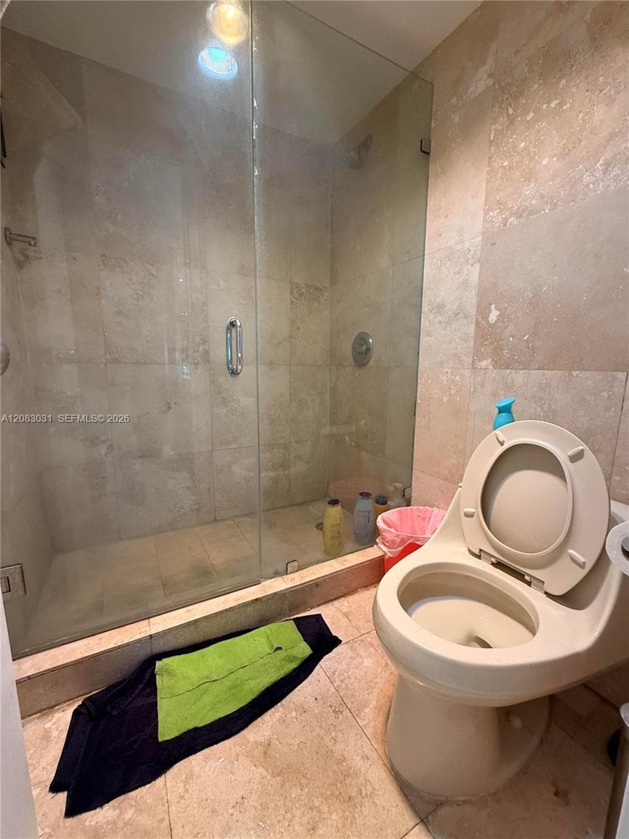 3375 N Country Club Dr # 1004, Aventura, FL 33180 photo 13