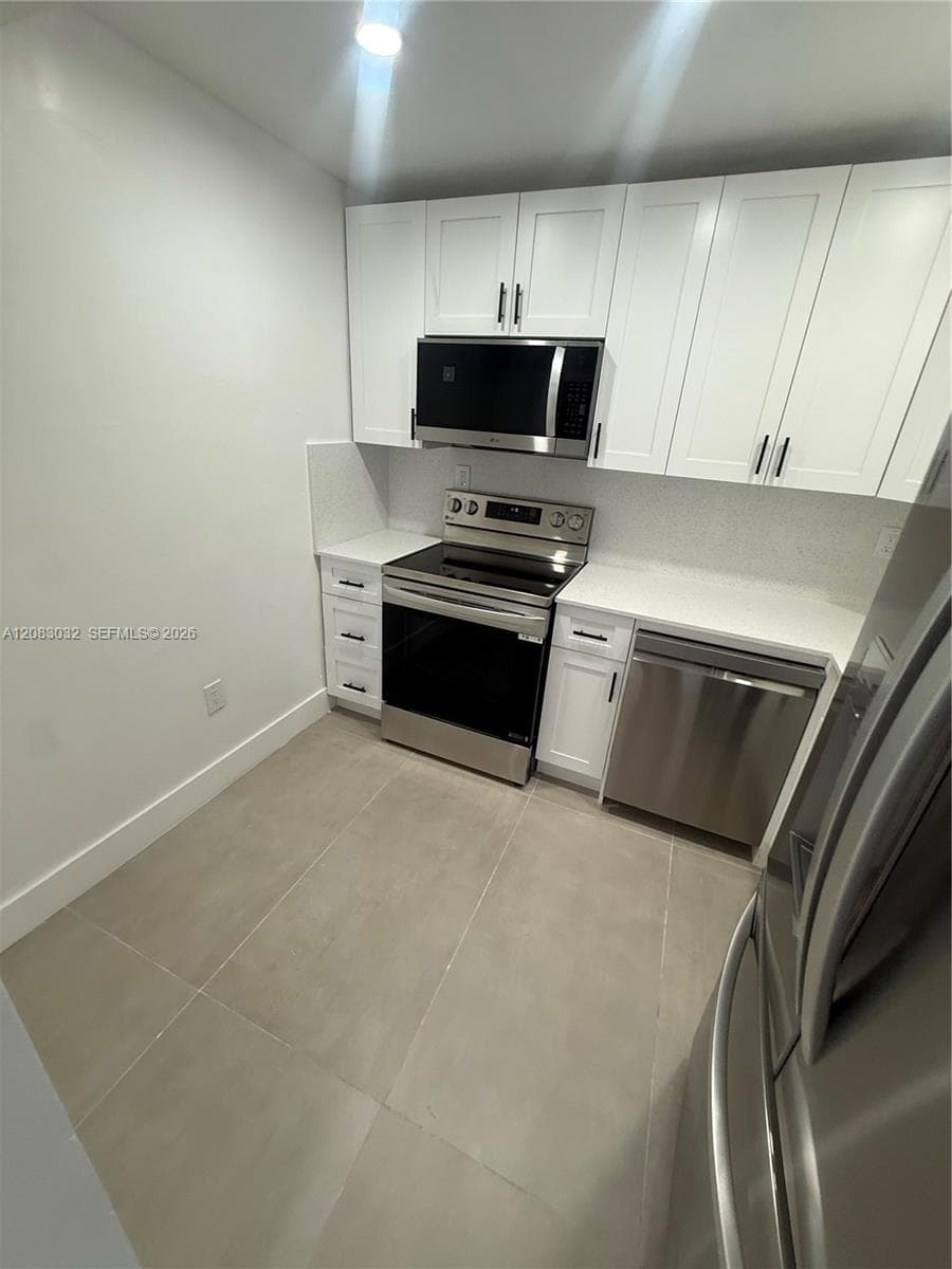6937 bay dr # 510, Miami Beach, FL 33141 photo 3