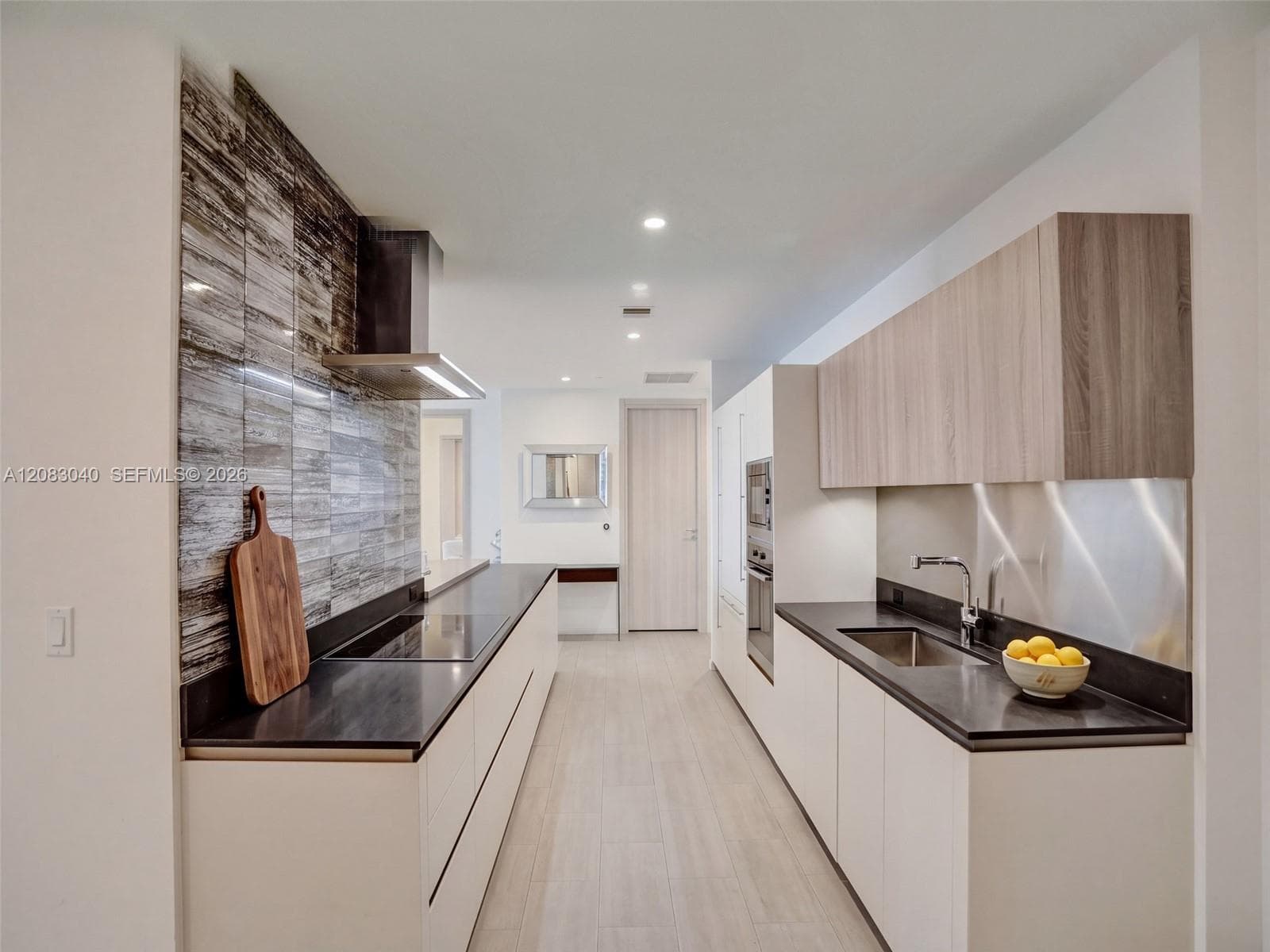 1000 Brickell Plz # PH5103, Miami, FL 33131 photo 7