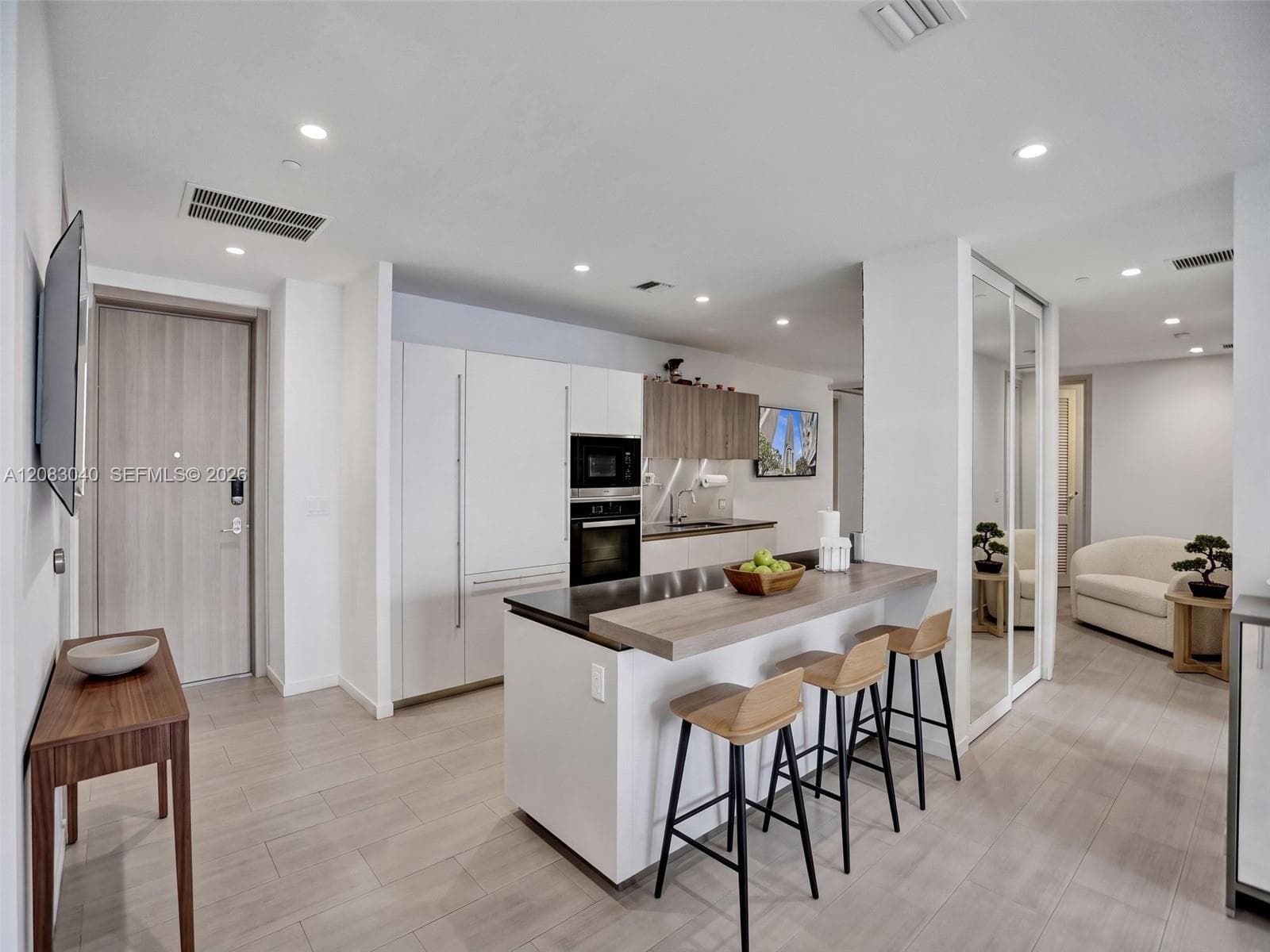 1000 Brickell Plz # PH5103, Miami, FL 33131 photo 5