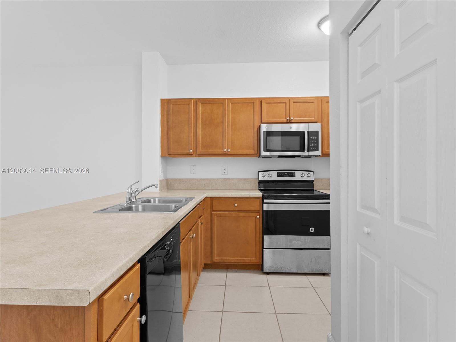 132 SE 28th Pl # 7, Homestead, FL 33033 photo 13