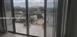 1700 NW N RIVER DR # 807, Miami, FL 33125 photo 3