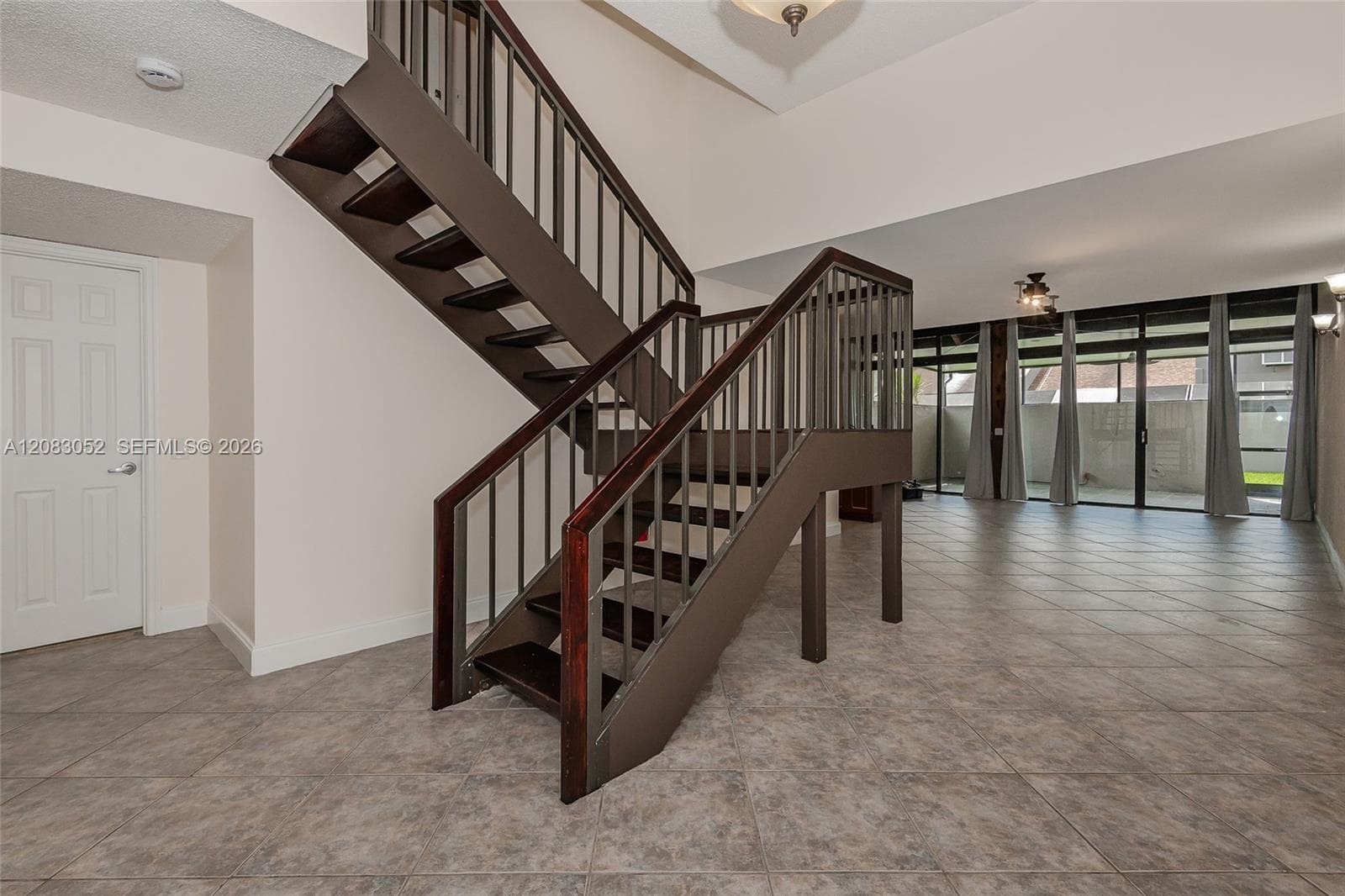 1504 NW 112th Ter, Pembroke Pines, FL 33026 photo 4