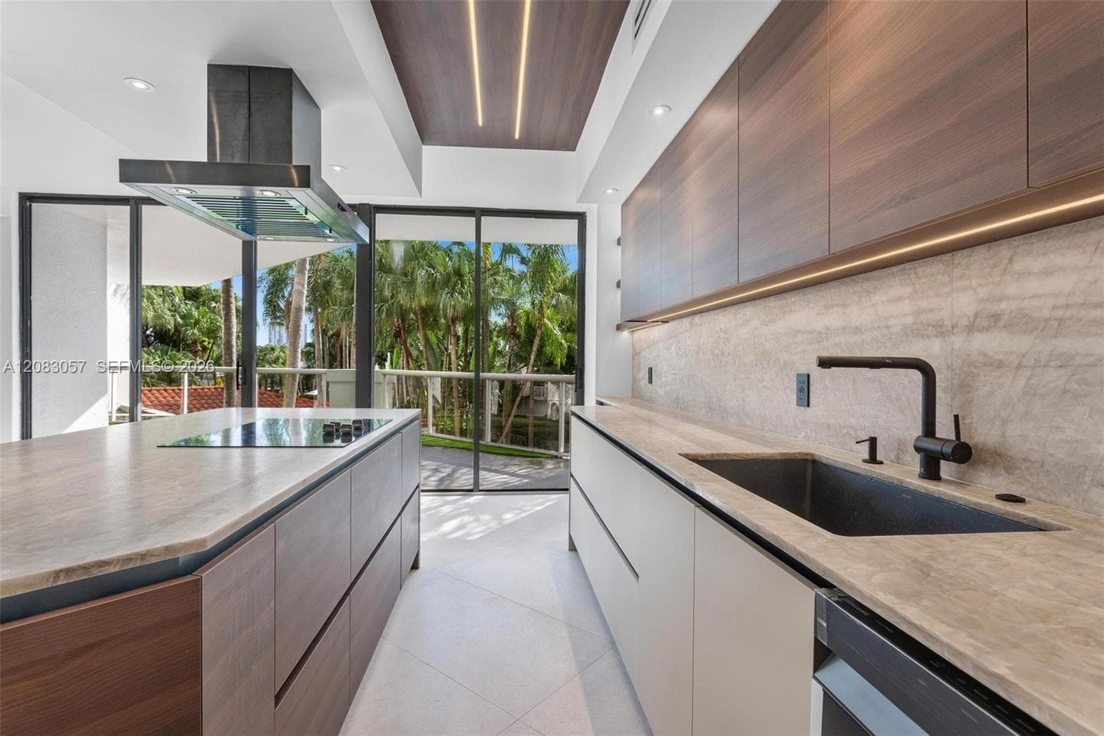 3610 Yacht Club Dr # 213, Aventura, FL 33180