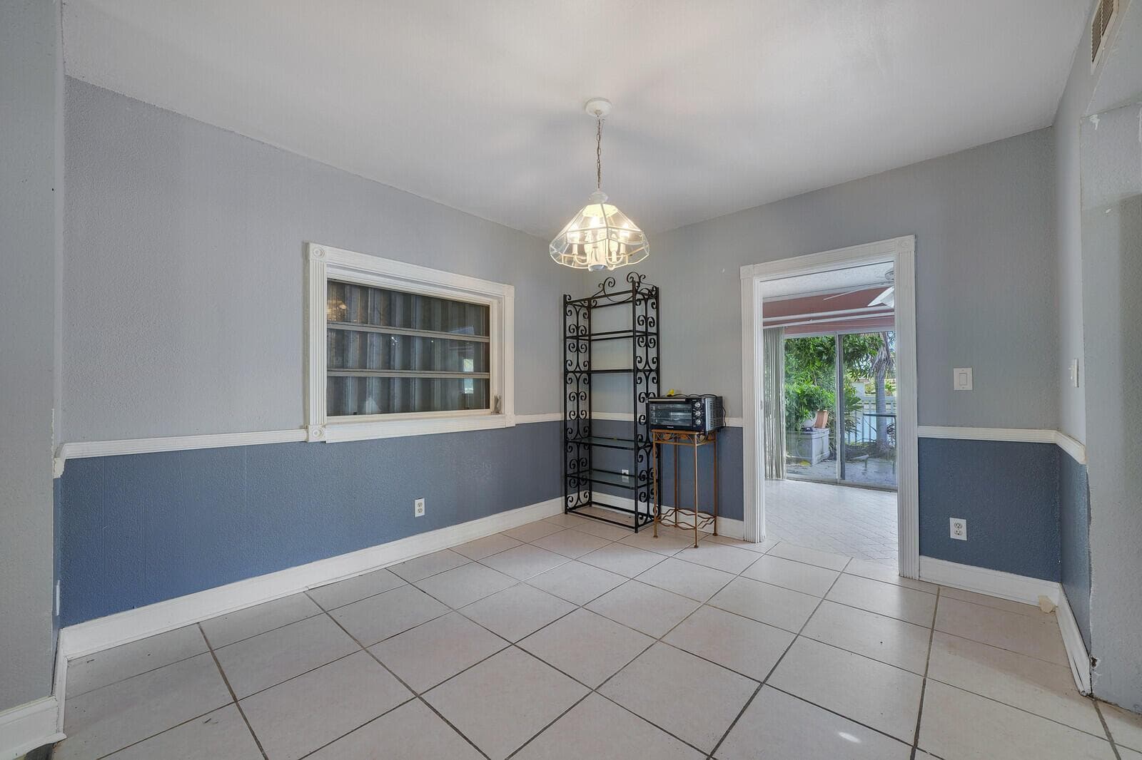 6311 NW 72nd Avenue, Tamarac, FL 33321 photo 8