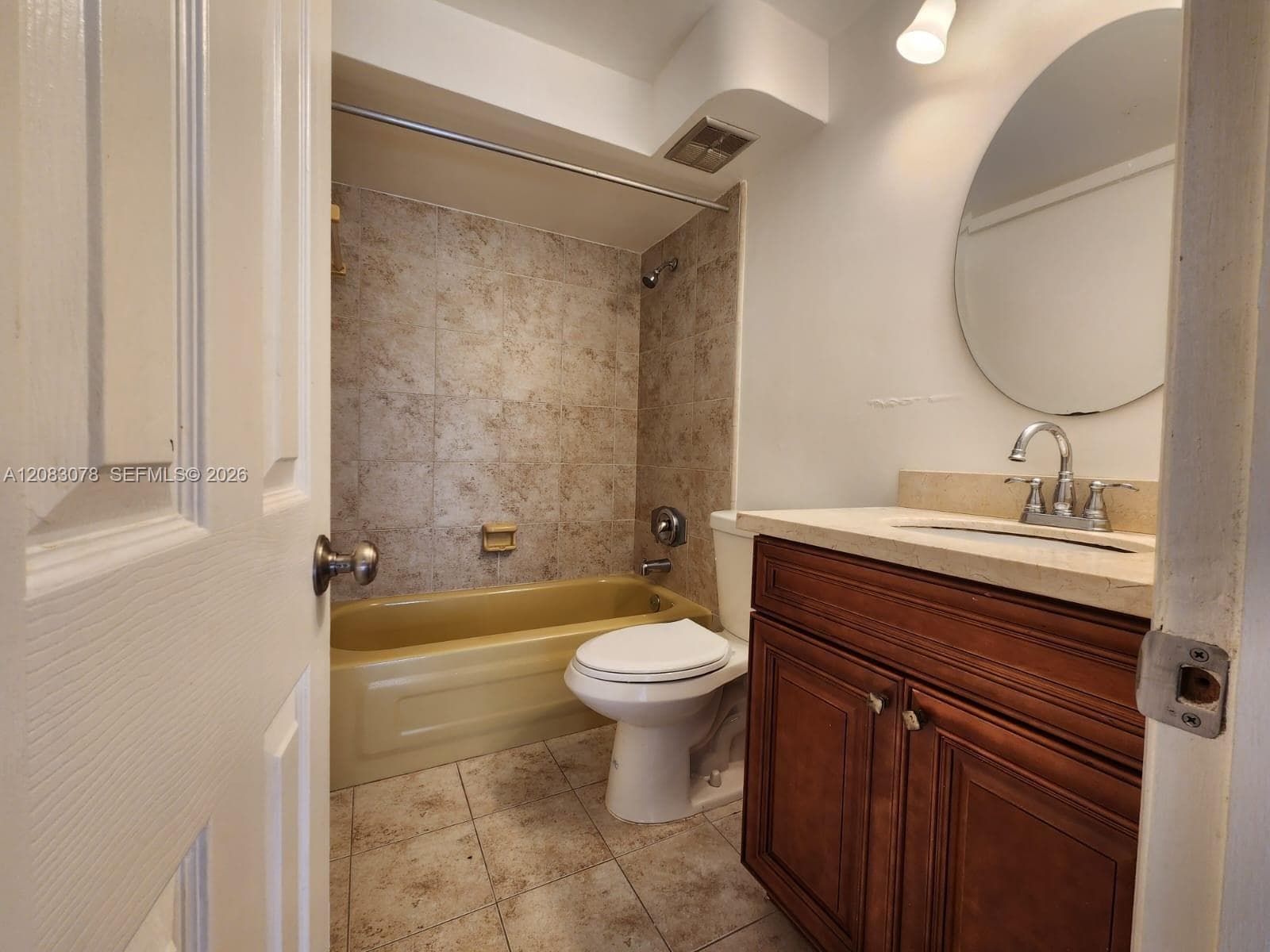 7300 NW 17th St # 319, Plantation, FL 33313 photo 6