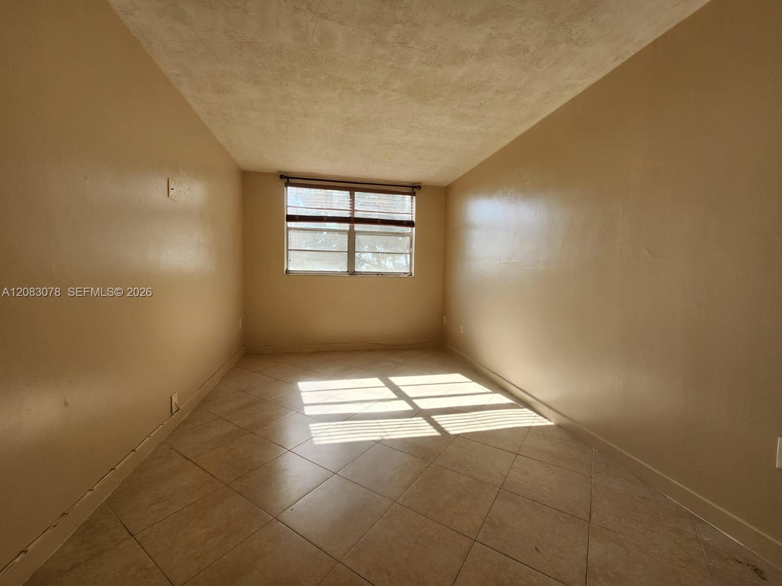 7300 NW 17th St # 319, Plantation, FL 33313 photo 7