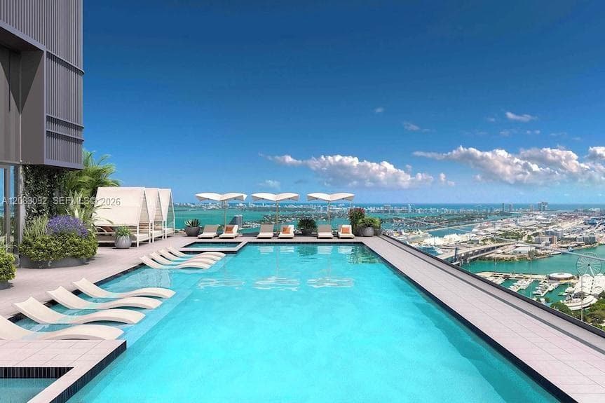 121 NE 5th St # 1511, Miami, FL 33132