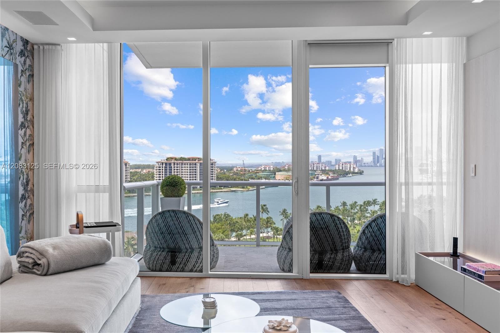 100 S Pointe Dr # 1102/03, Miami Beach, FL 33139 photo 2