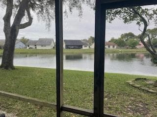 4617 NW 90TH Avenue, Sunrise, FL 33351 photo 2