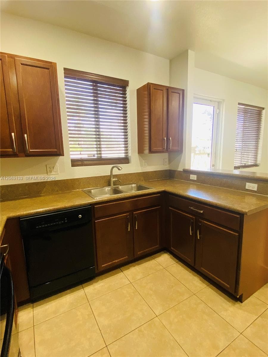 21401 NW 13th Ct # 701, Miami Gardens, FL 33169 photo 8