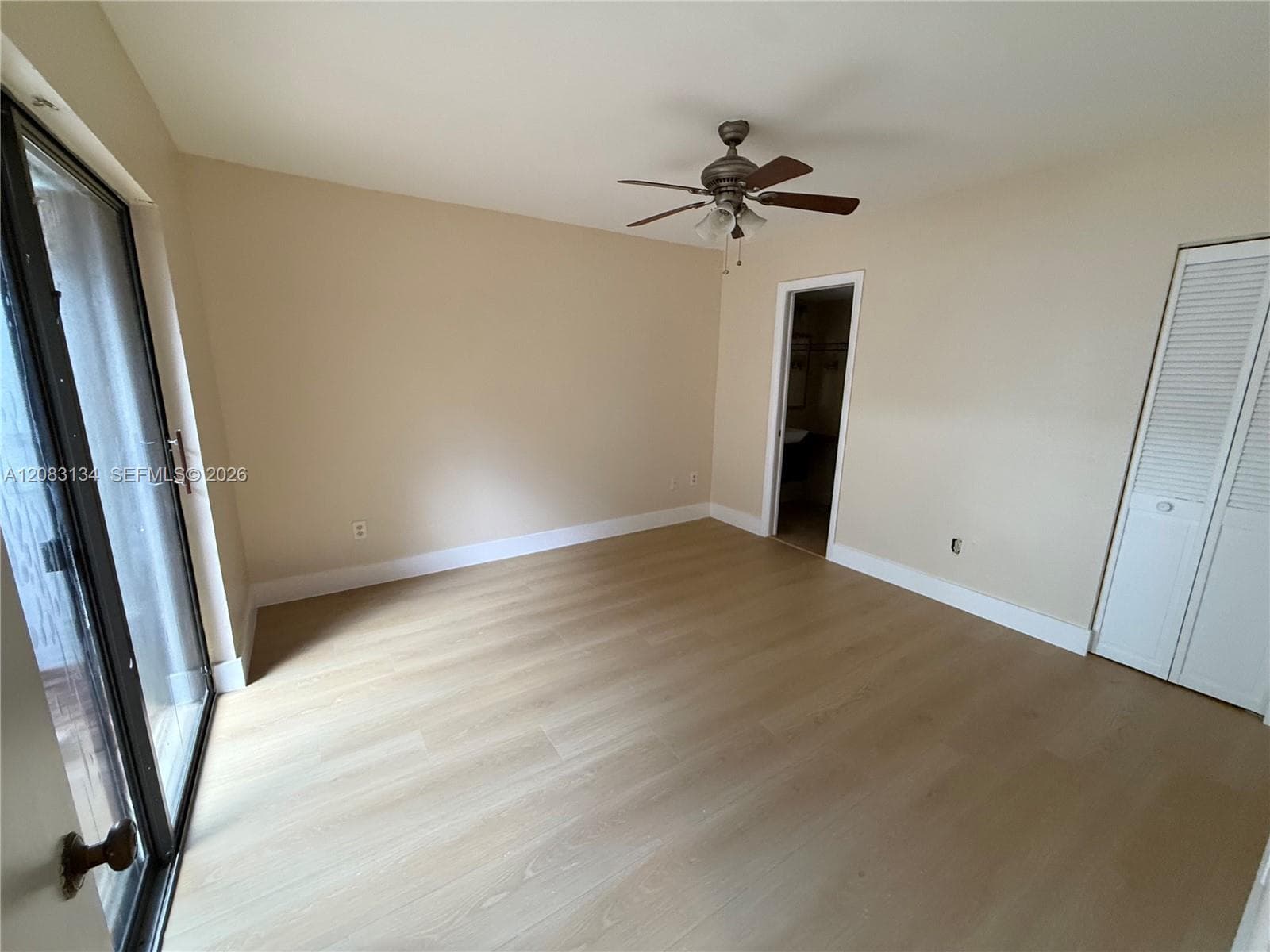 19233 E Lake Dr # 19233, Hialeah, FL 33015 photo 11