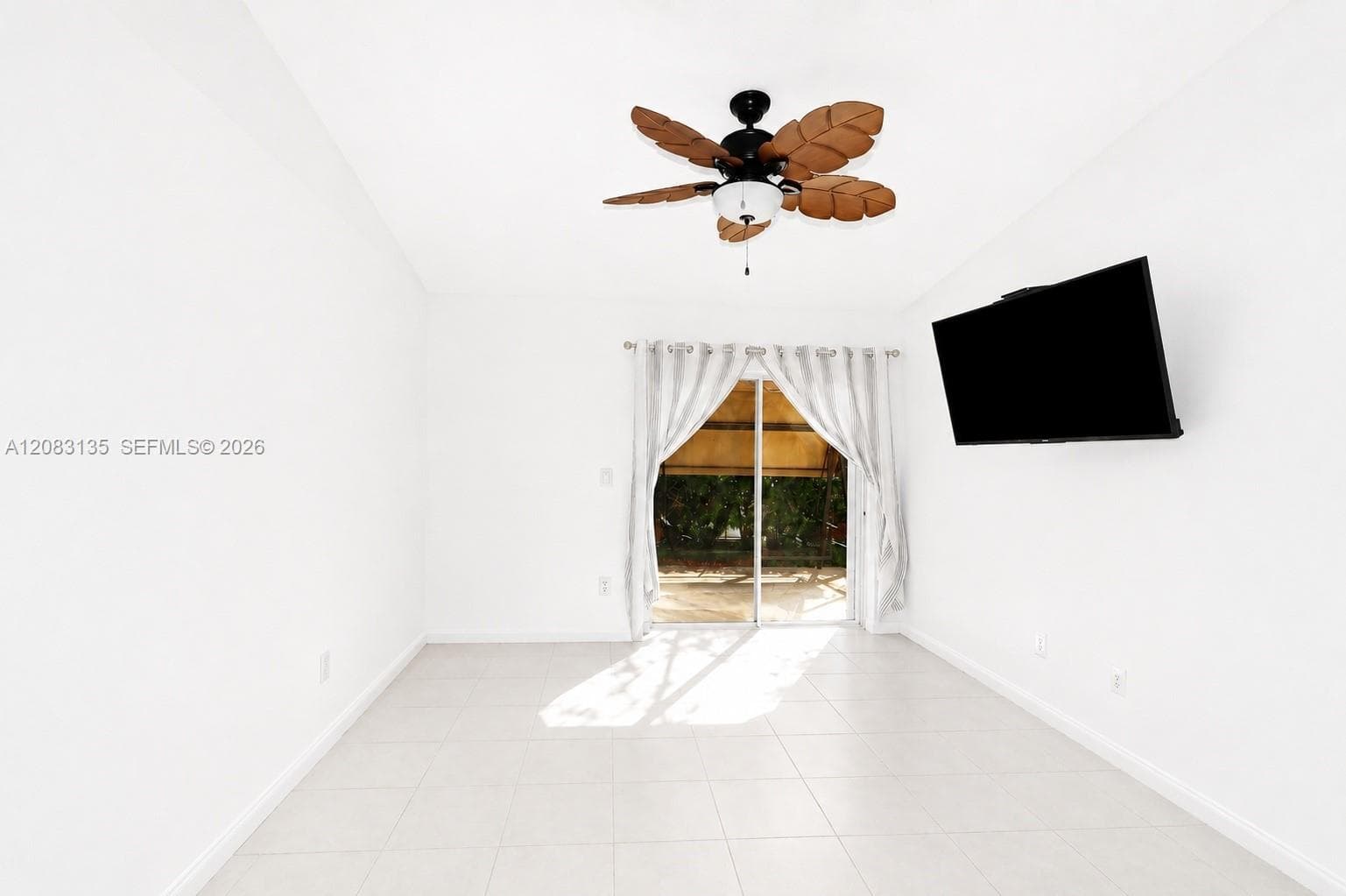 527 SE 21st Dr # 527, Homestead, FL 33033 photo 13