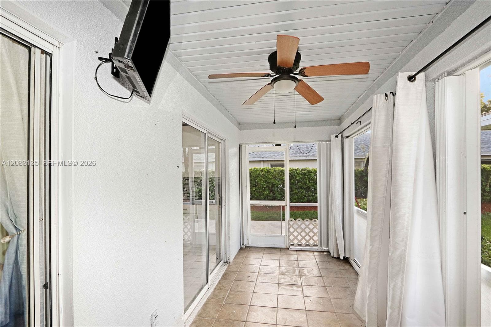 527 SE 21st Dr # 527, Homestead, FL 33033 photo 5
