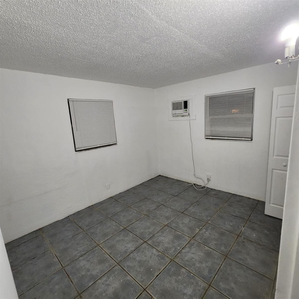 2449 NW 7TH Street, Pompano Beach, FL 33069 photo 6