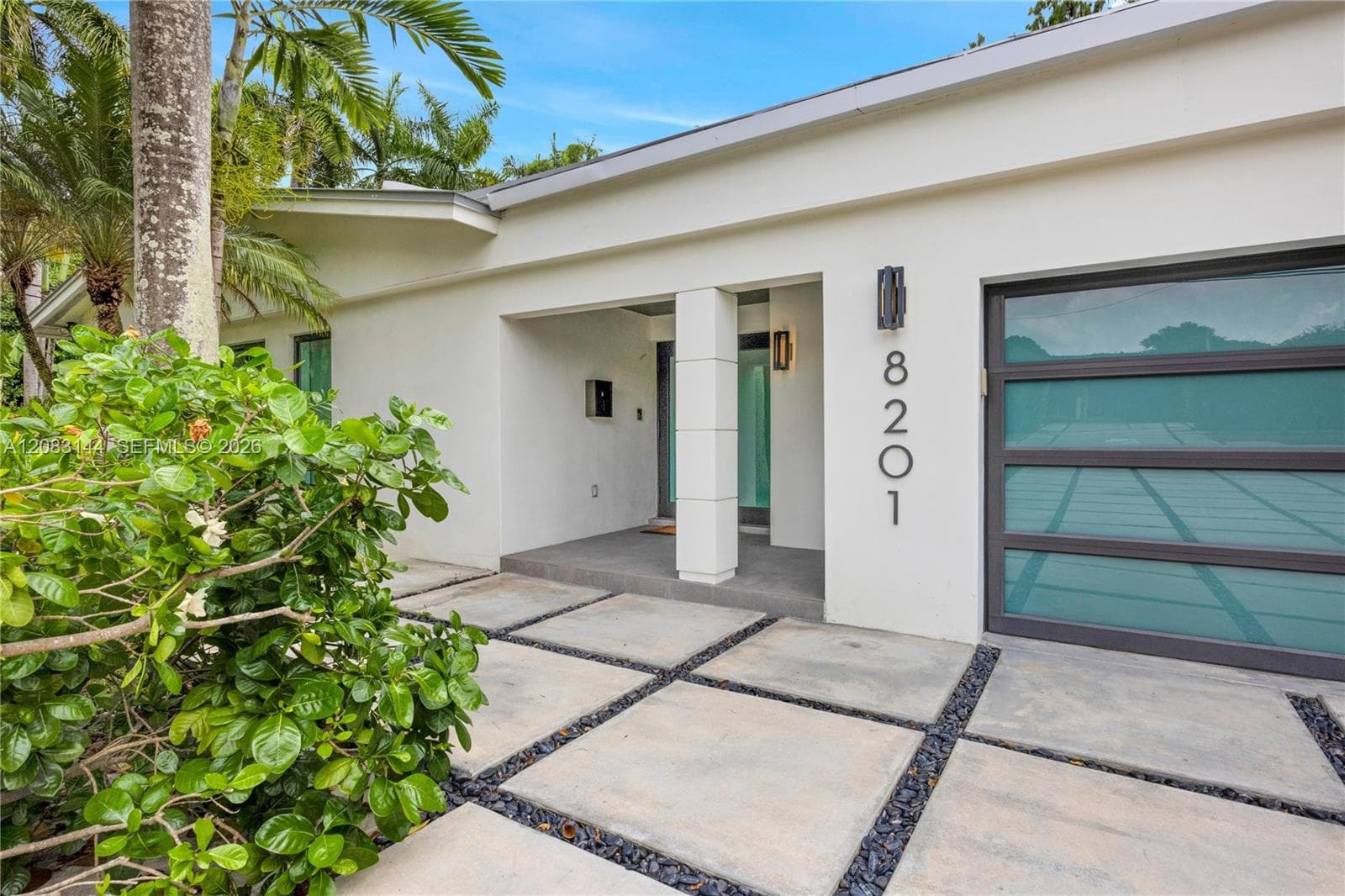8201 SW 62nd Ave, South Miami, FL 33143 photo 3