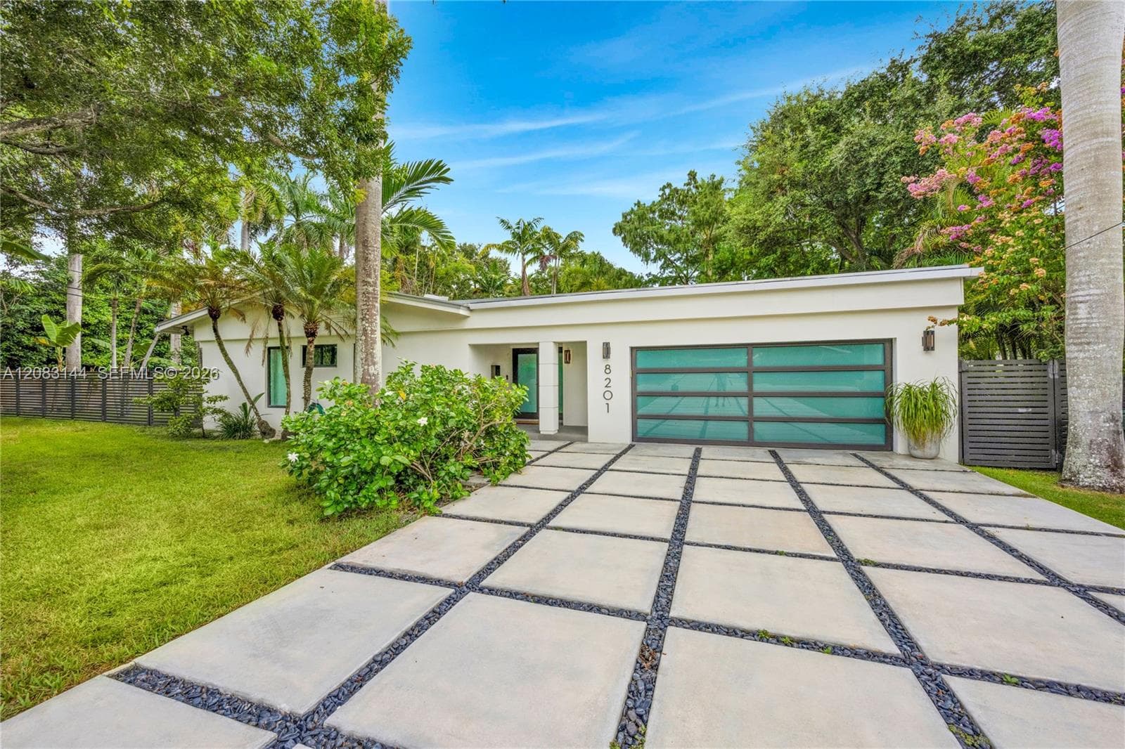 8201 SW 62nd Ave, South Miami, FL 33143