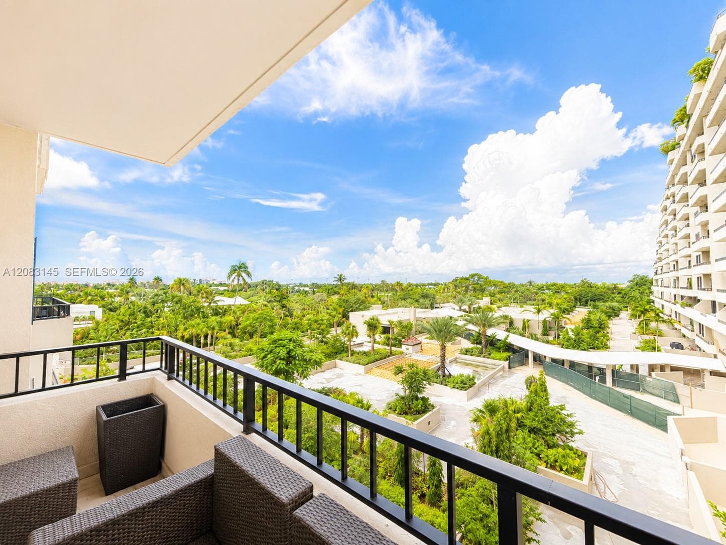 151 Crandon Blvd # 405, Key Biscayne, FL 33149 photo 2