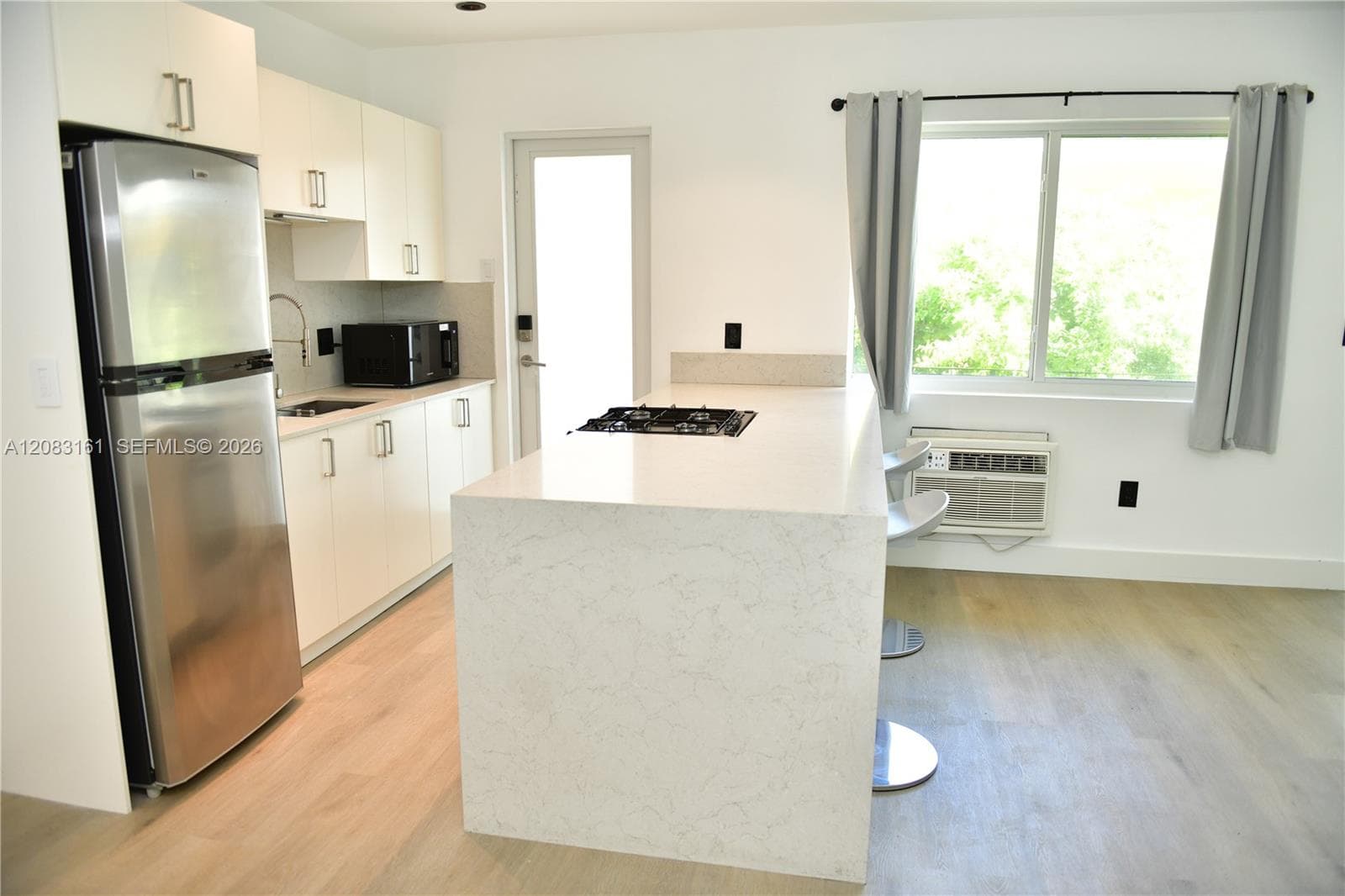 65 N Washington Ave # 25, Miami Beach, FL 33139 photo 4