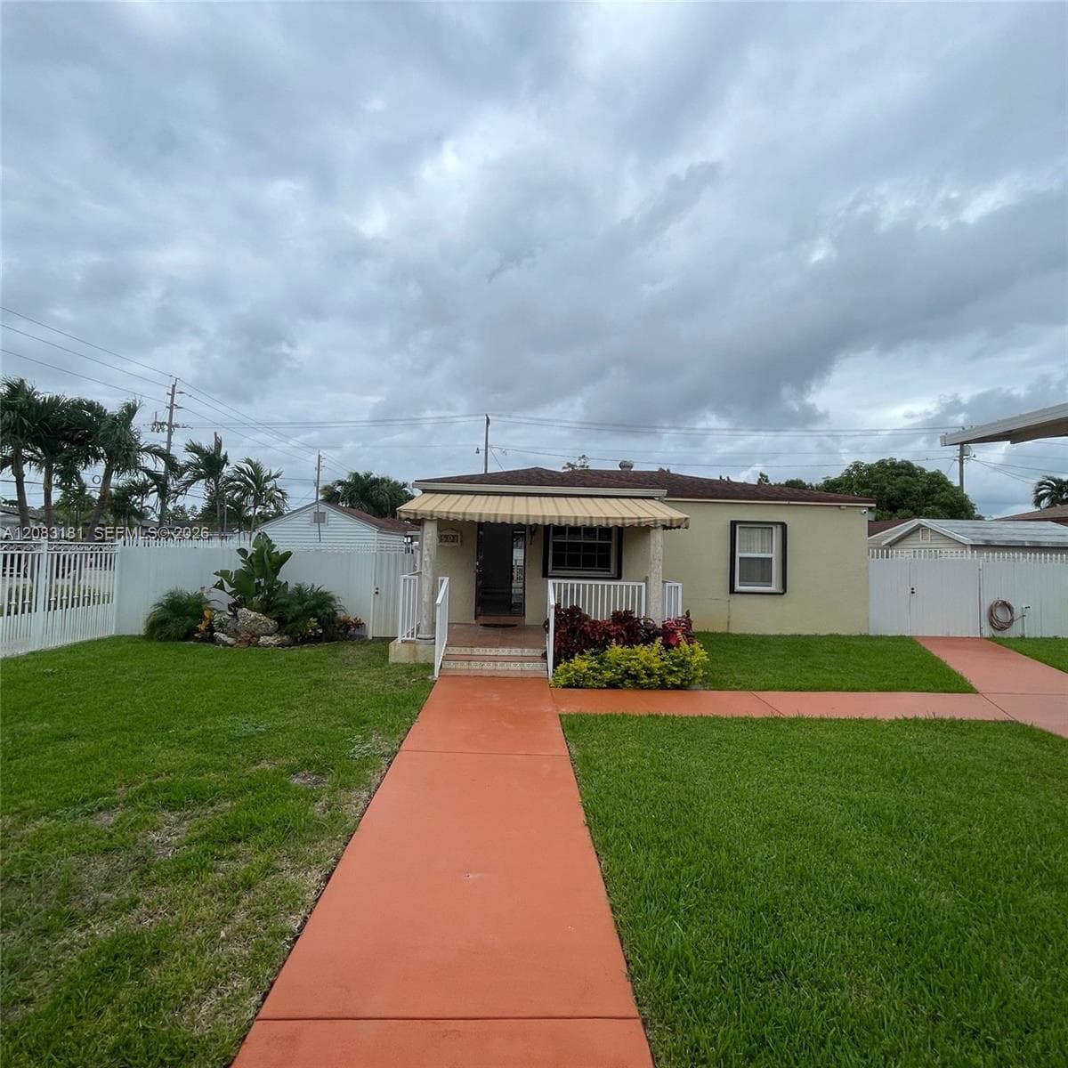 501 SE 7th St # A, Hialeah, FL 33010 photo 3