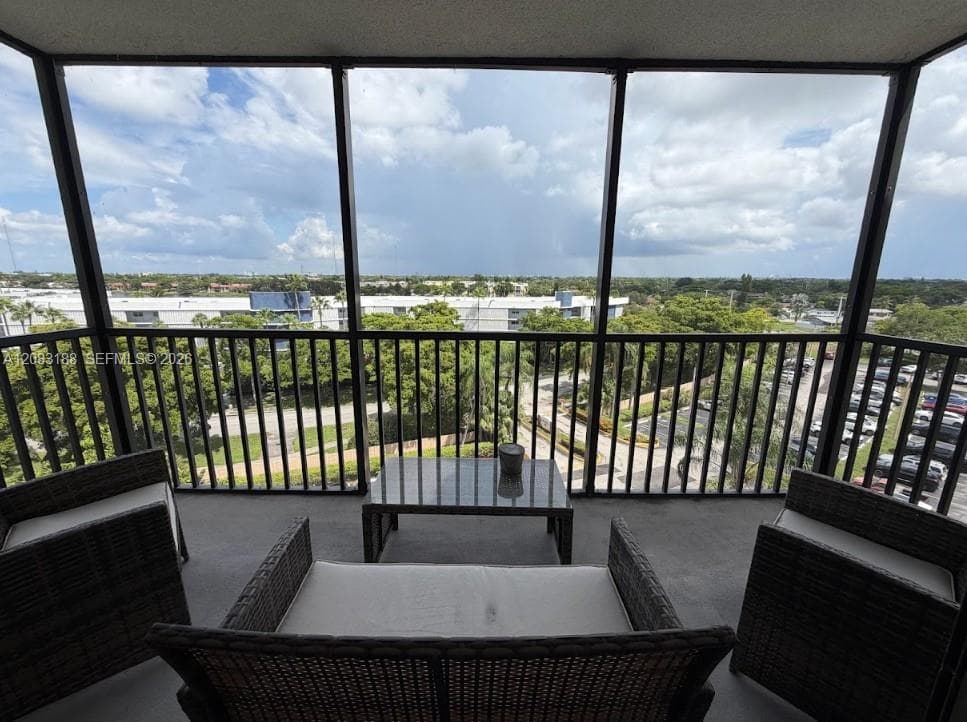 900 NE 195th St # 703, Miami, FL 33179 photo 13