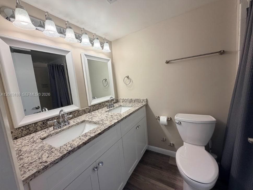 900 NE 195th St # 703, Miami, FL 33179 photo 10