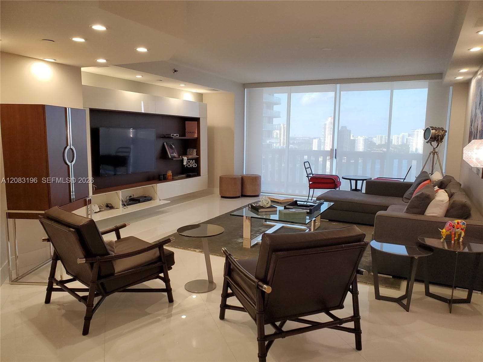 3000 Island Blvd # 2603, Aventura, FL 33160 photo 8