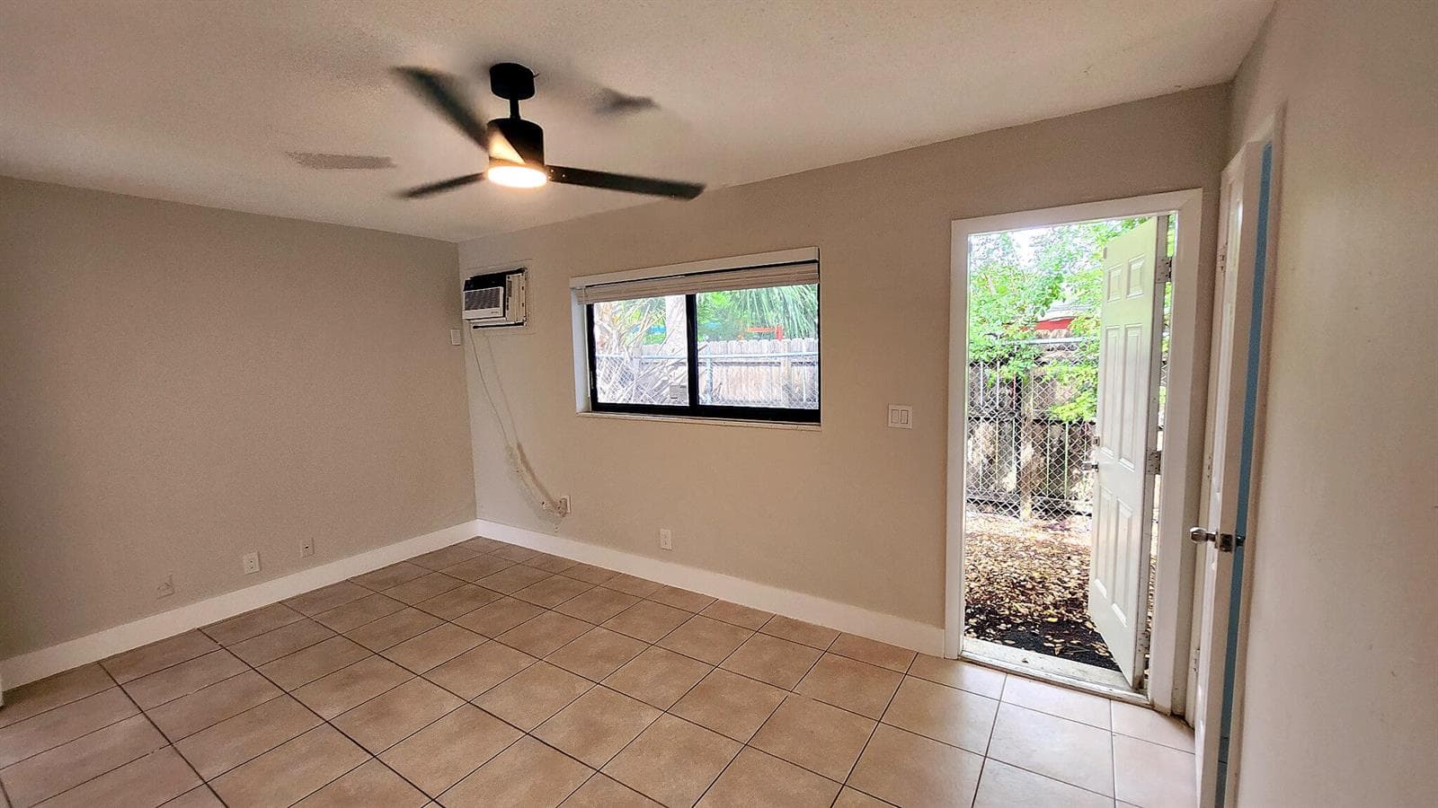 435 NW 41ST Street # 4, Oakland Park, FL 33309 photo 13