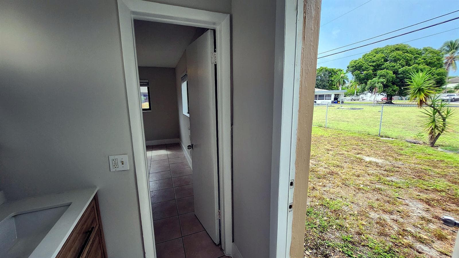 435 NW 41ST Street # 4, Oakland Park, FL 33309 photo 11