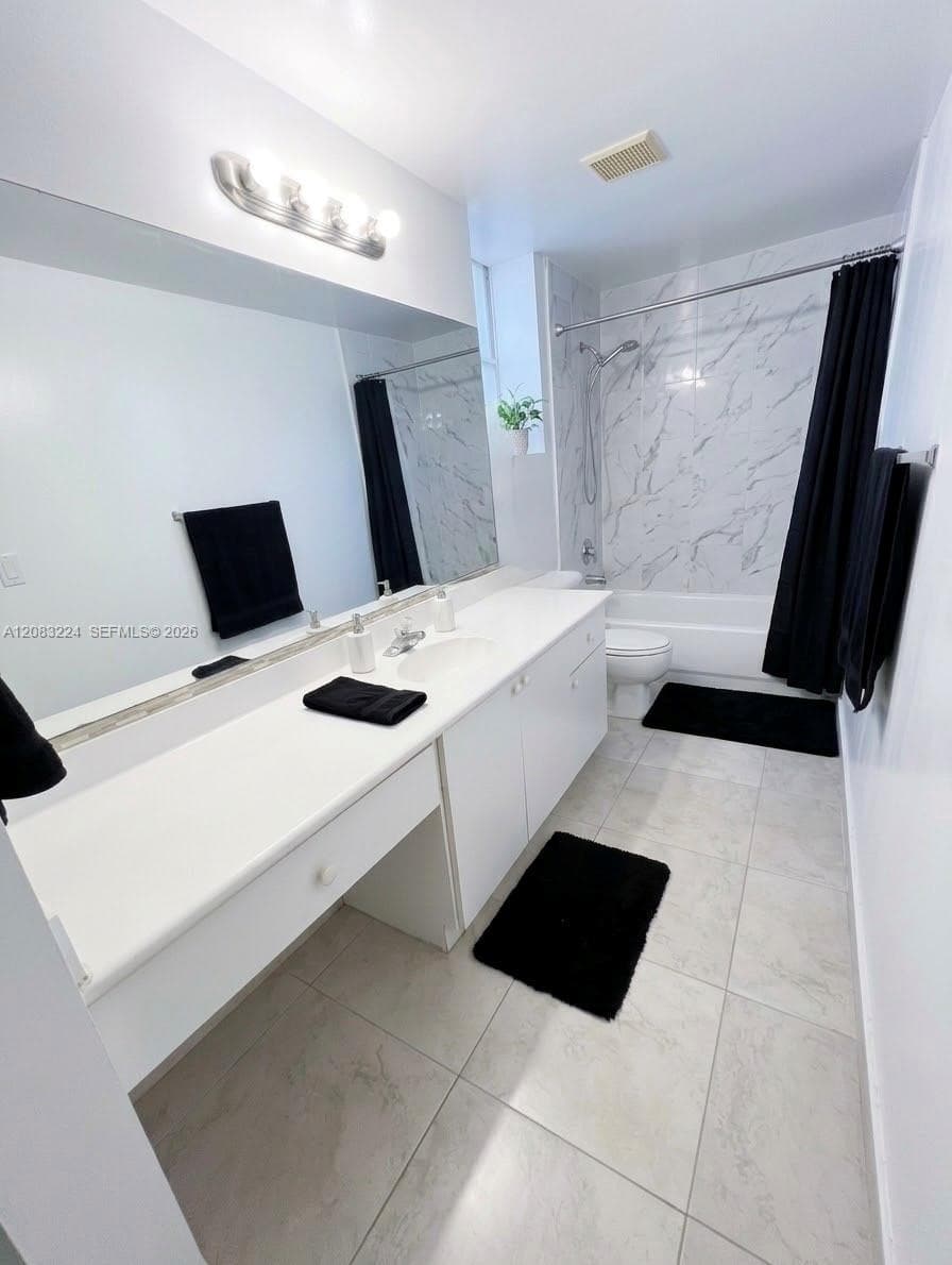 6720 NW 114th Ave # 804, Doral, FL 33178 photo 7