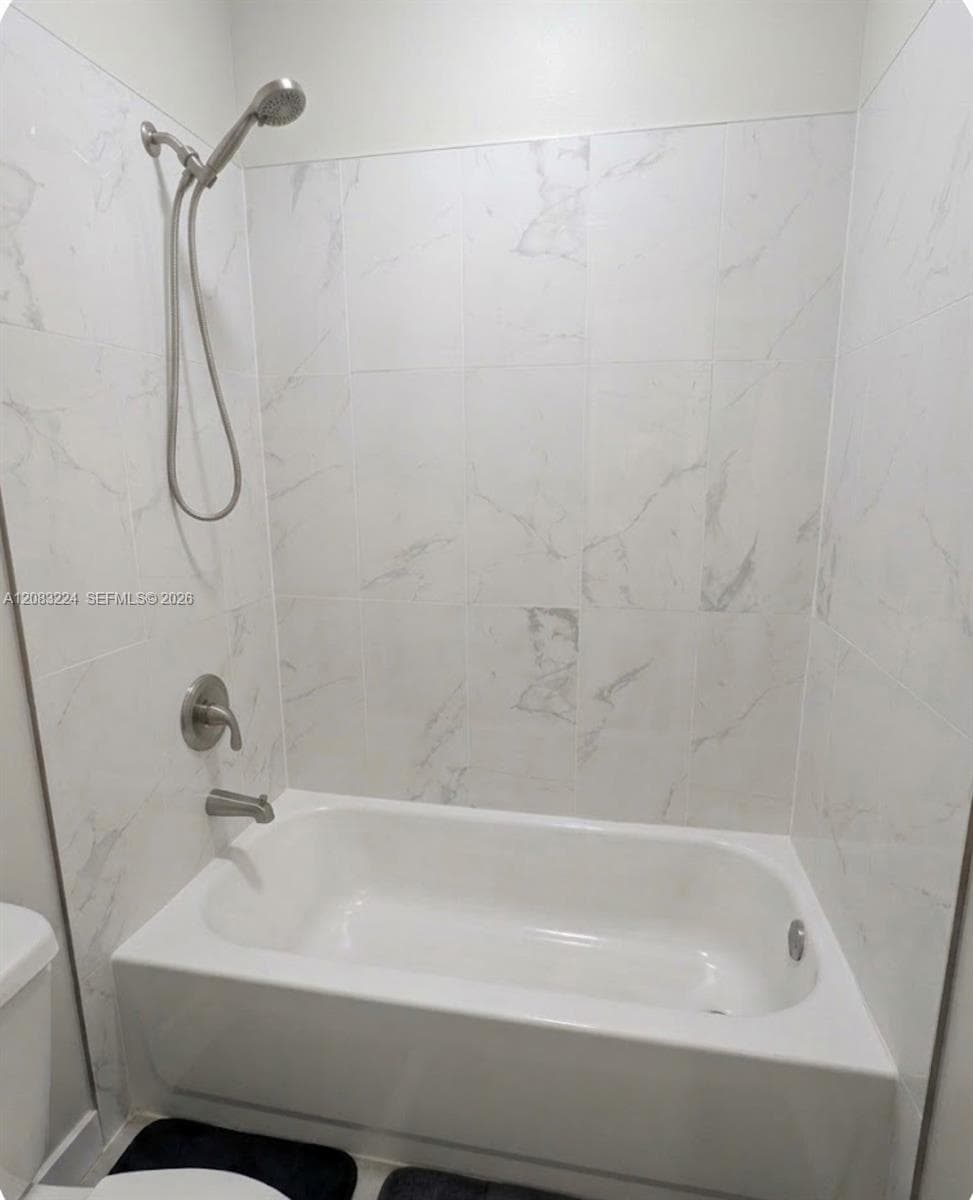 6720 NW 114th Ave # 804, Doral, FL 33178 photo 8