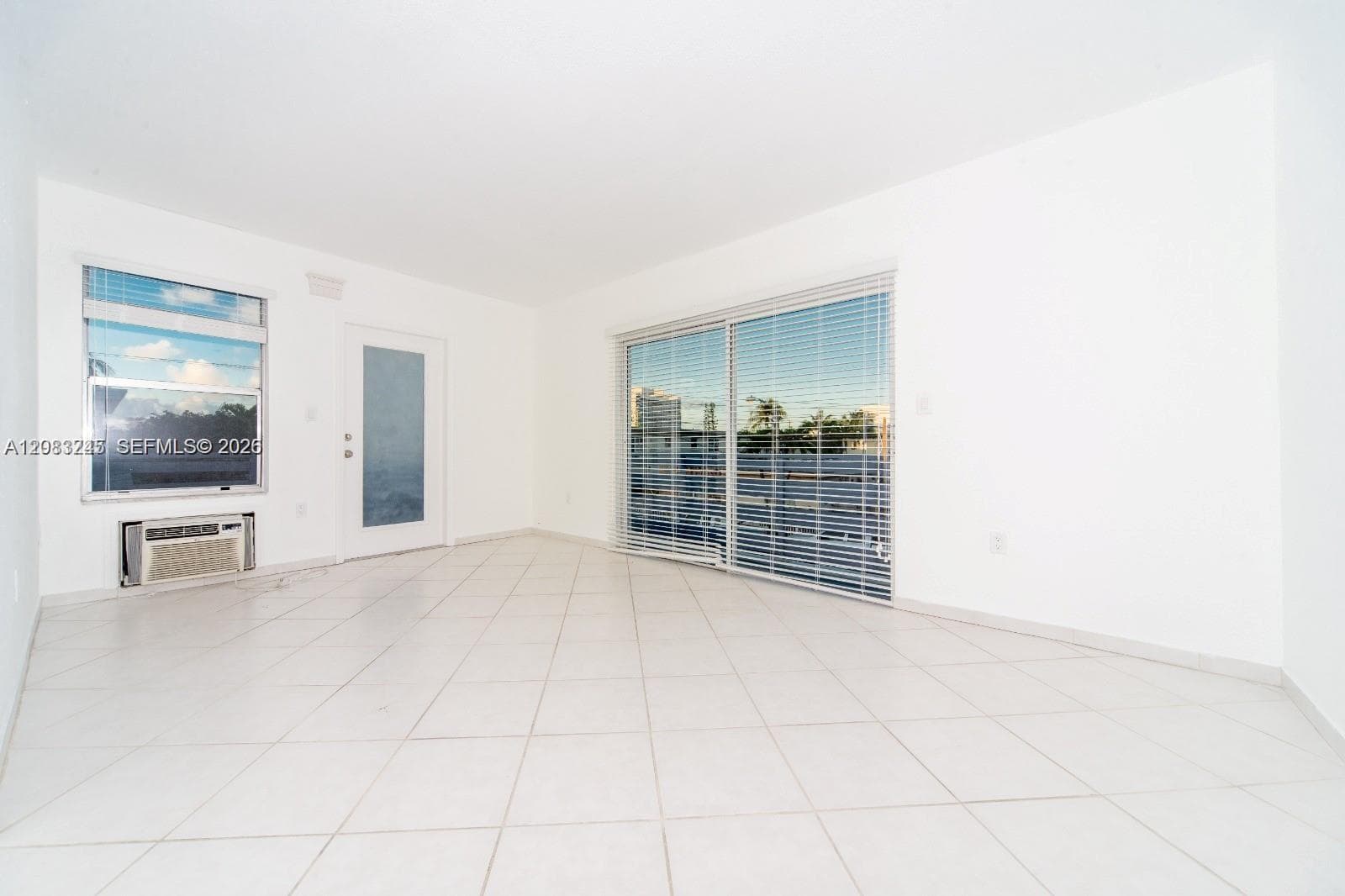 7725 CARLYLE AVE # 7, Miami Beach, FL 33141 photo 4